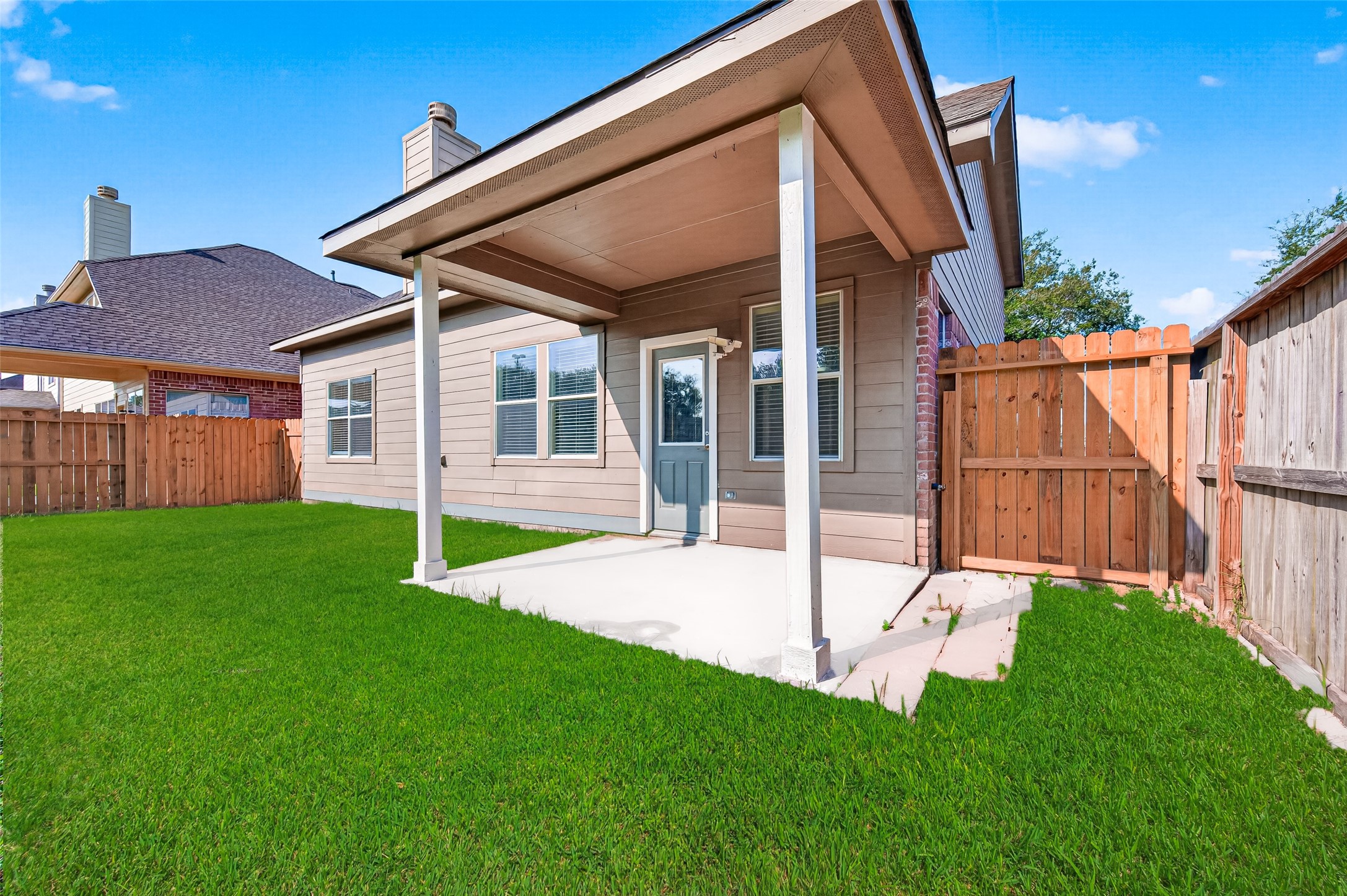 8726 Debbie Terrace Drive Property Photo 49