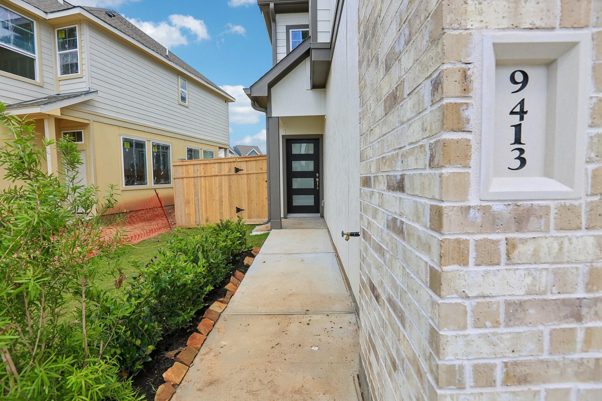 9413 Autumn Vale Drive, Missouri City Tx 77459 Property Photo 4