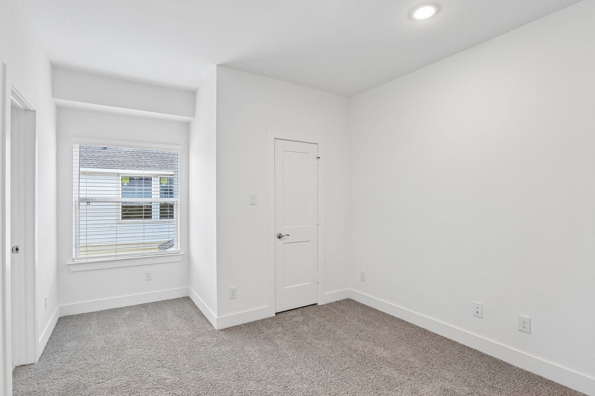 9413 Autumn Vale Drive Property Photo 27