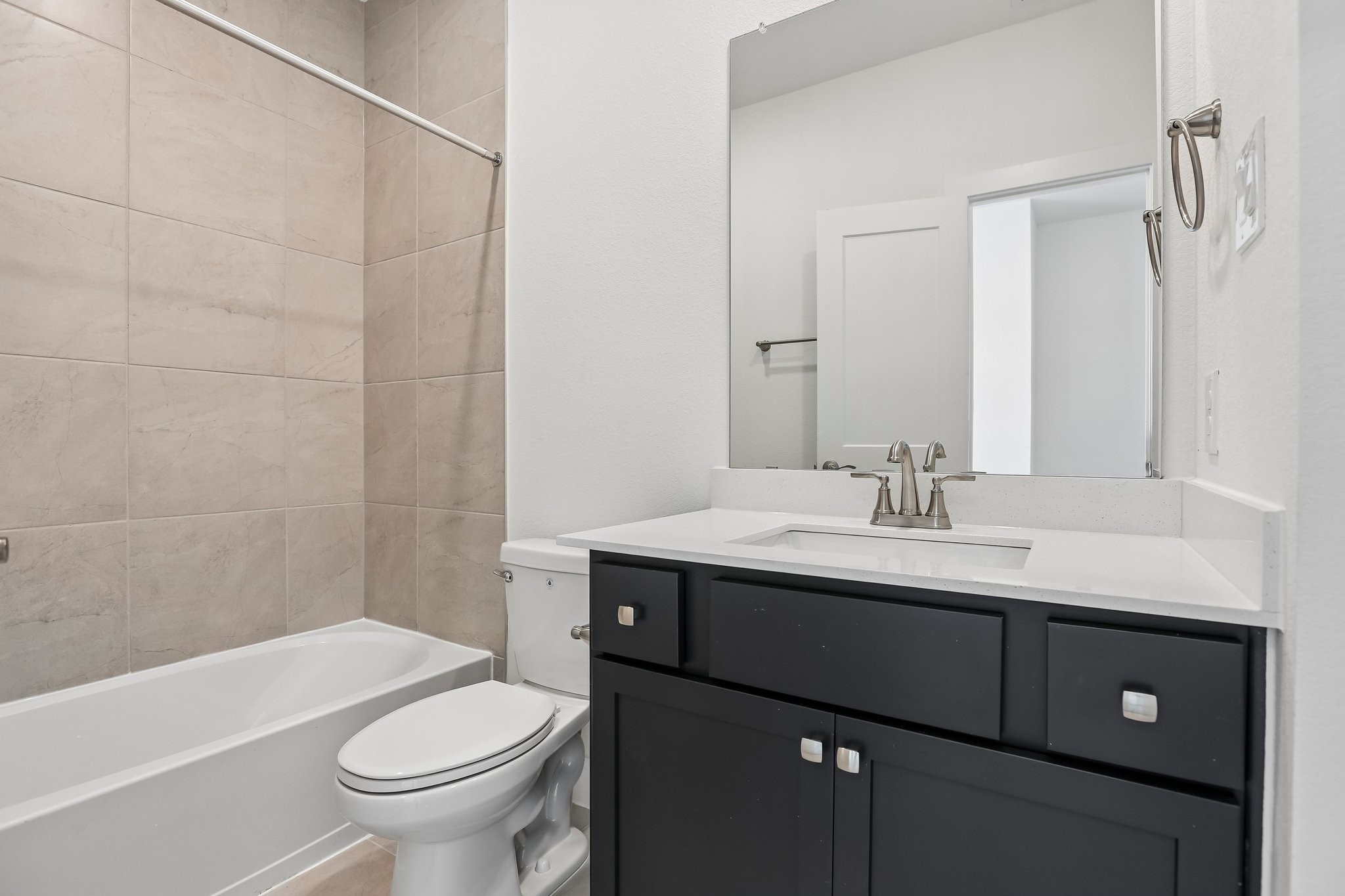 9413 Autumn Vale Drive Property Photo 32