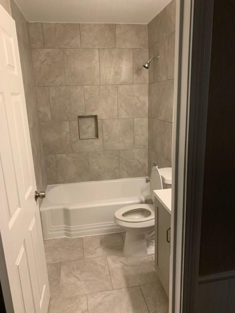 1003 Largo Street Property Photo 6