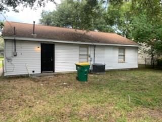 1003 Largo Street Property Photo 12