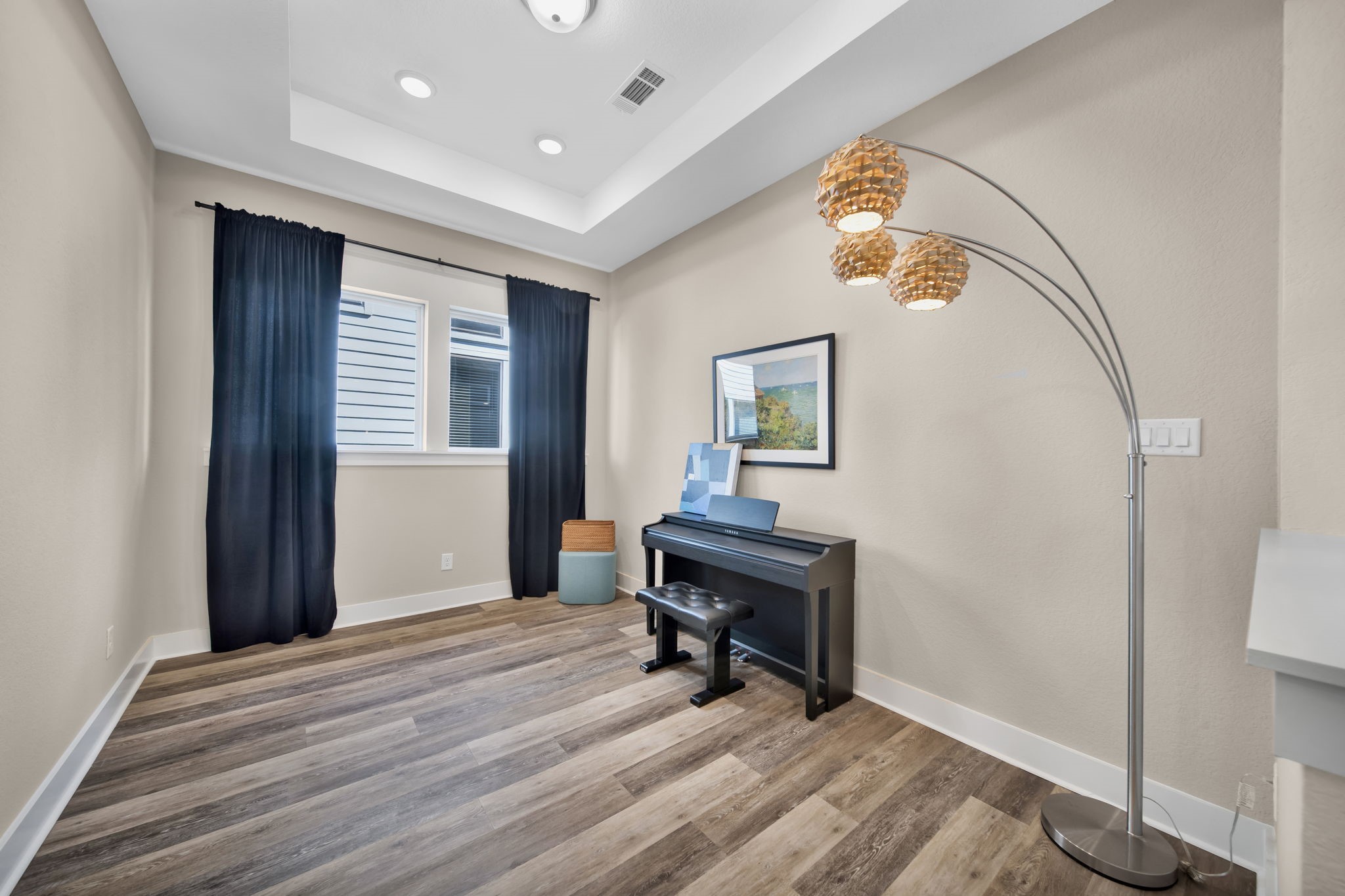 15810 Dedication Dr Property Photo 6