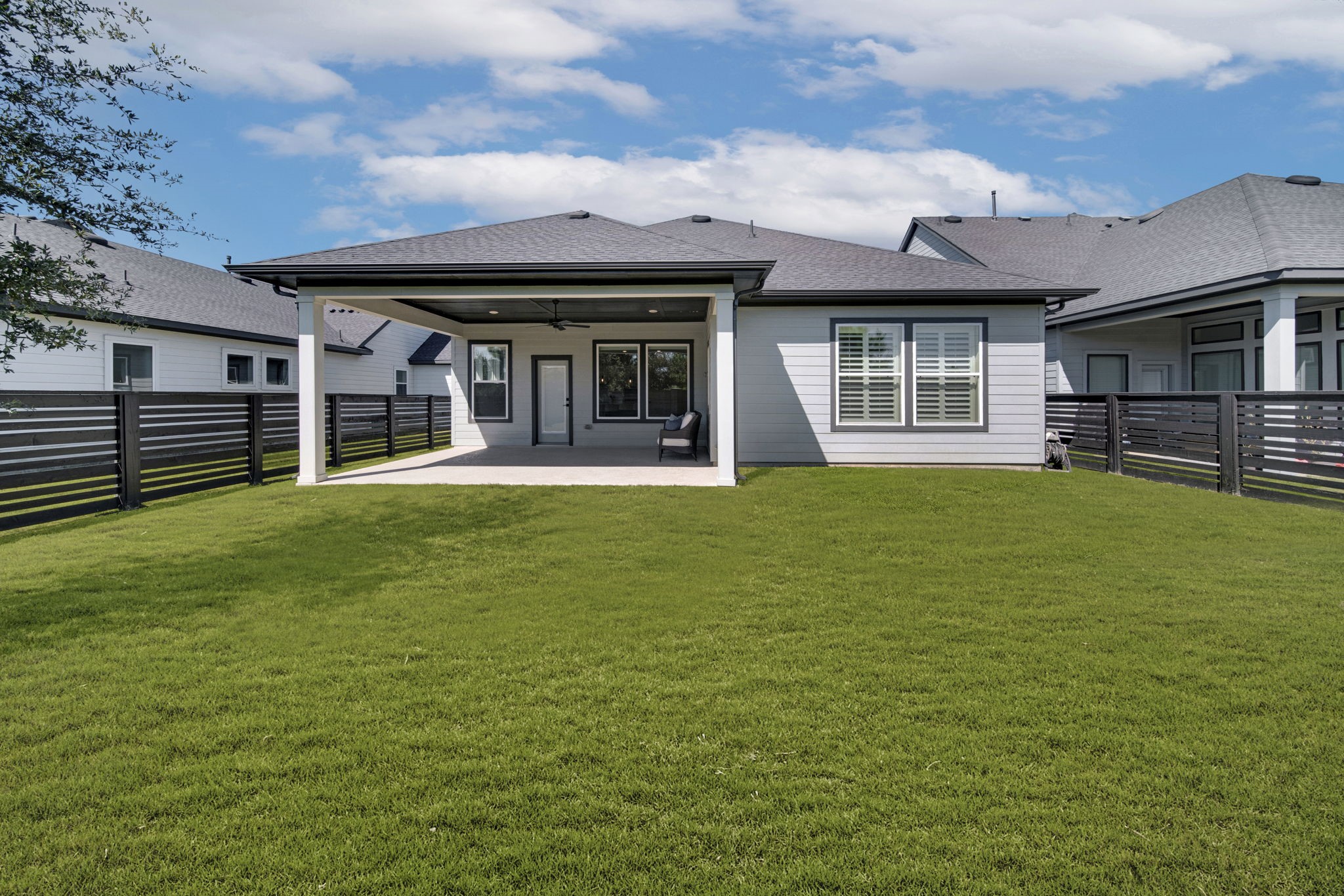 15810 Dedication Dr Property Photo 25