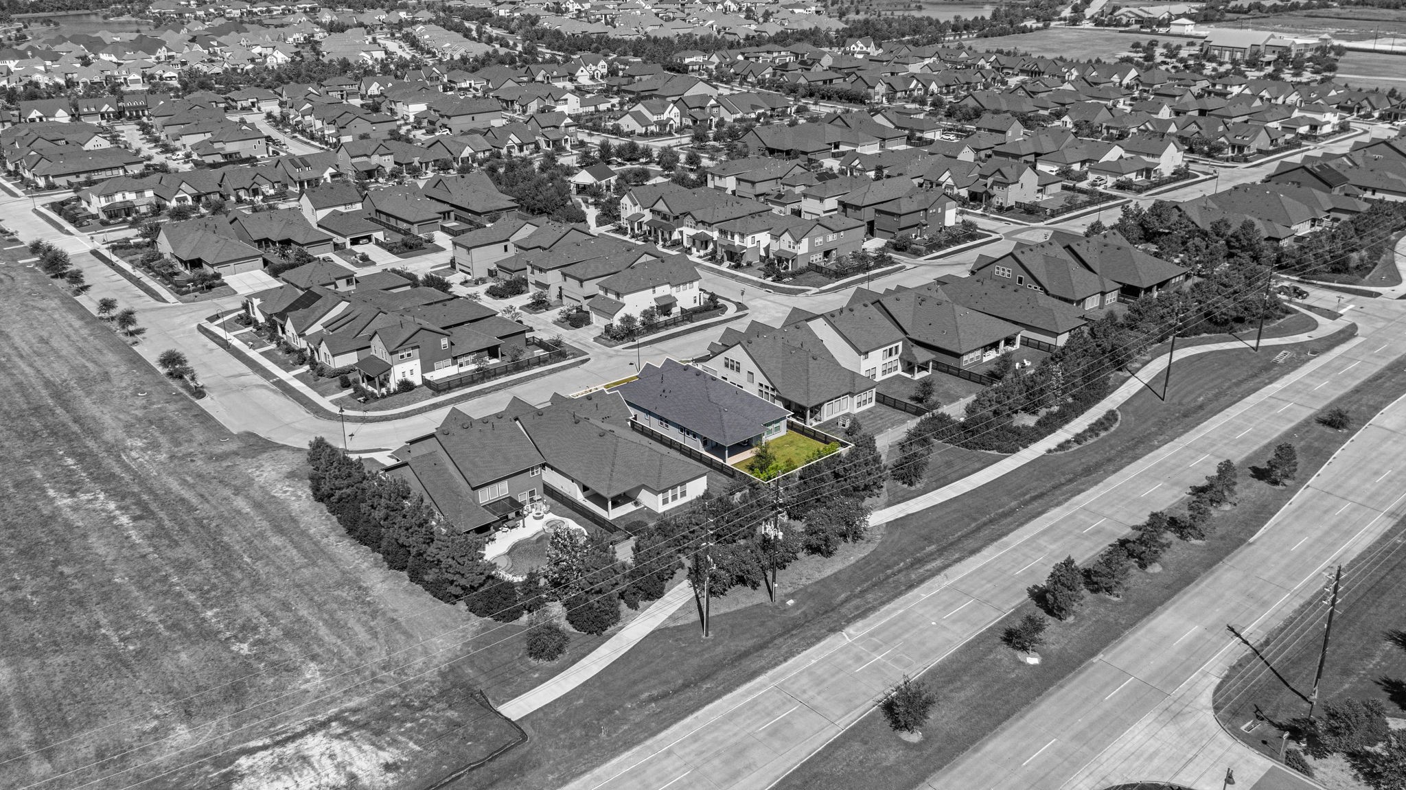 15810 Dedication Dr Property Photo 34