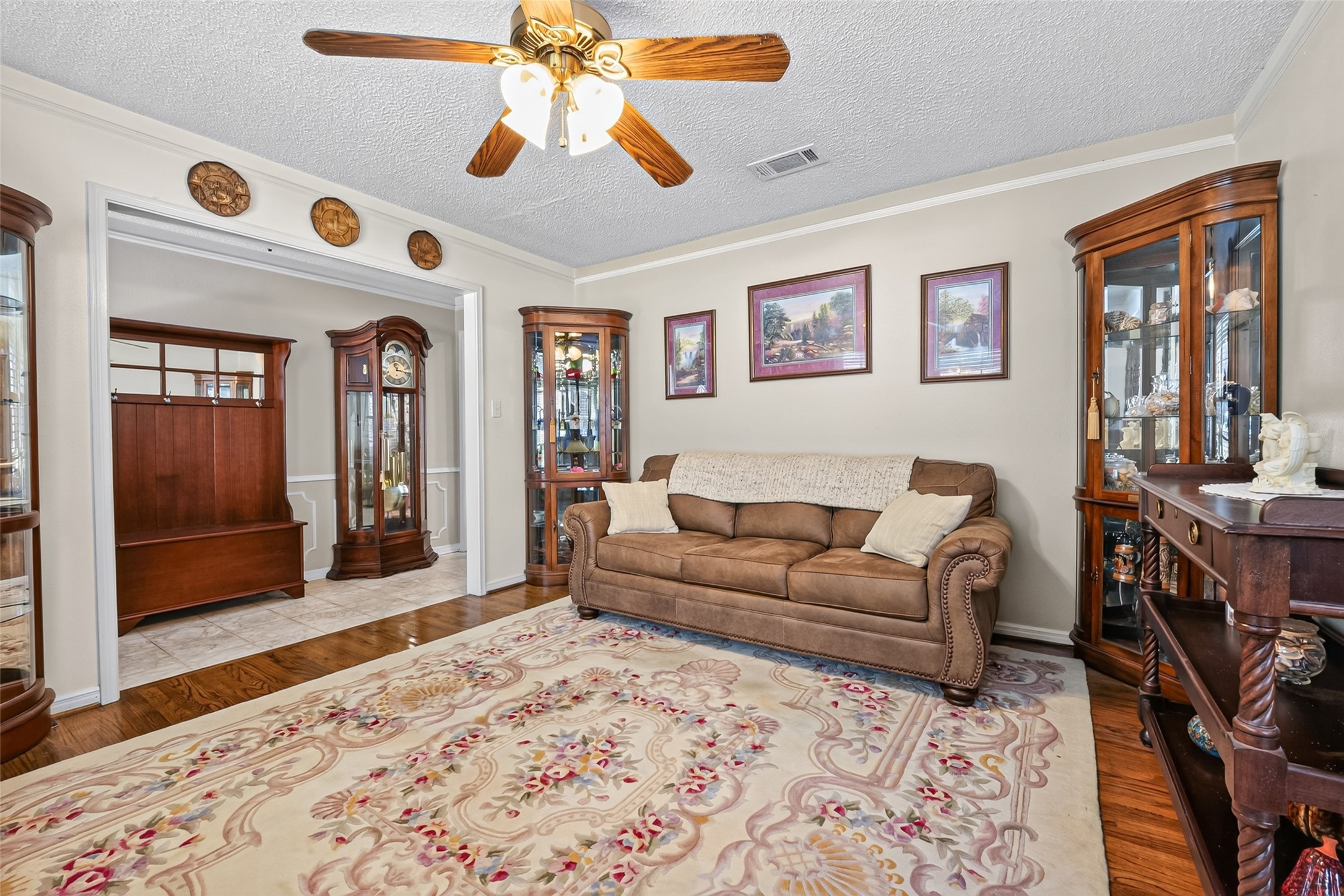 558 Landfall Lane Property Photo 14