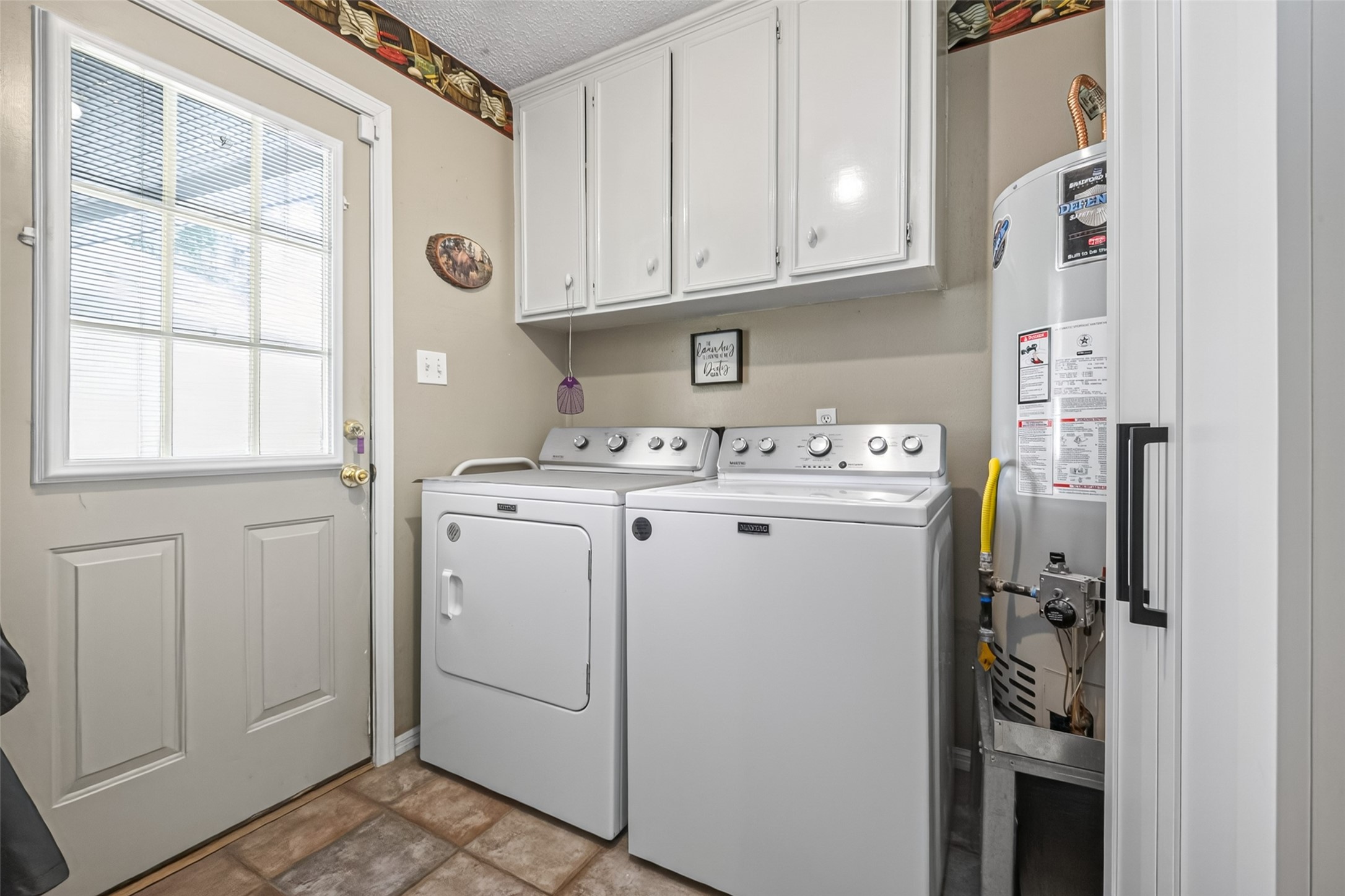 558 Landfall Lane Property Photo 31