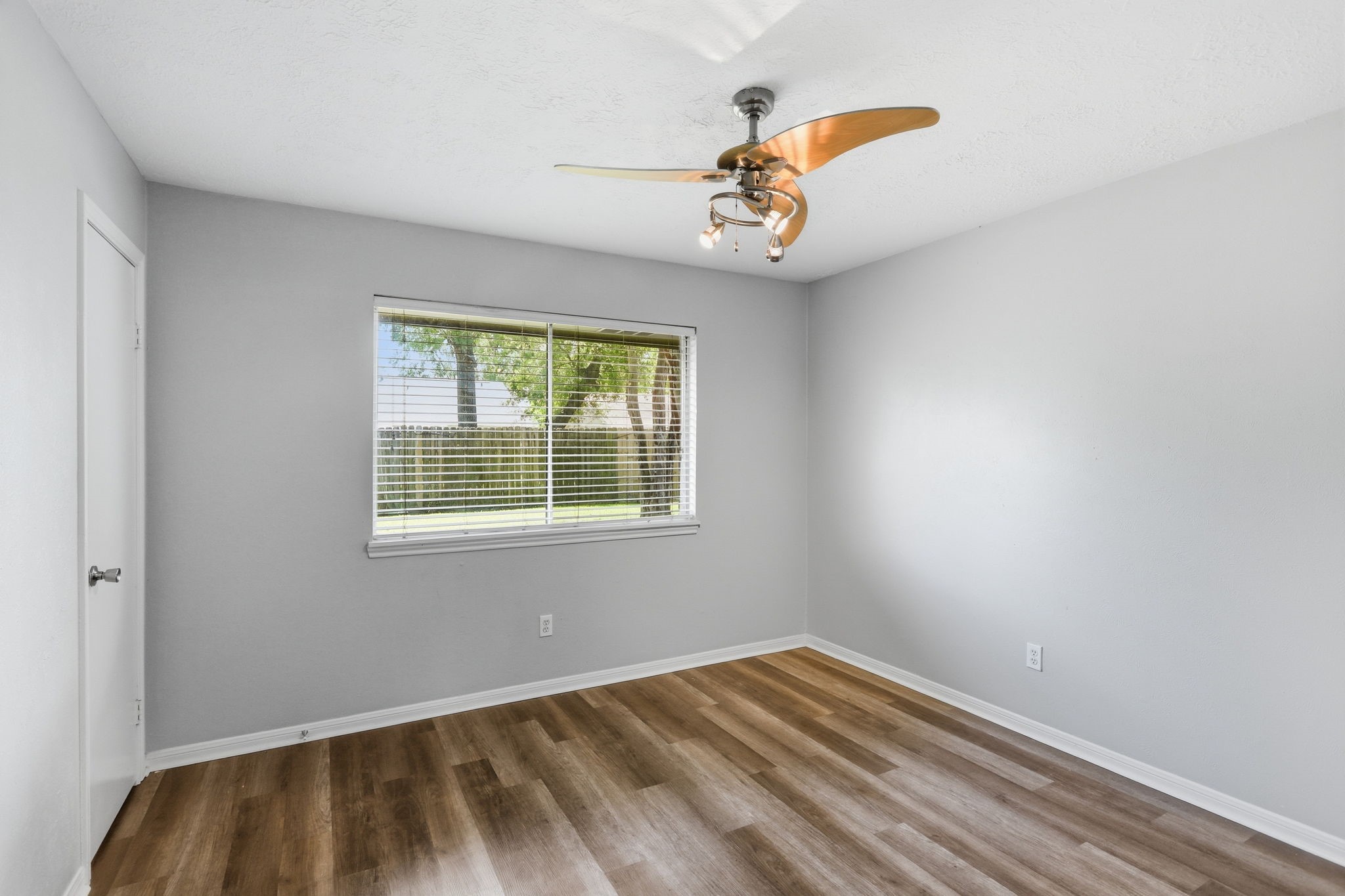 215 Black Rock Road Property Photo 31