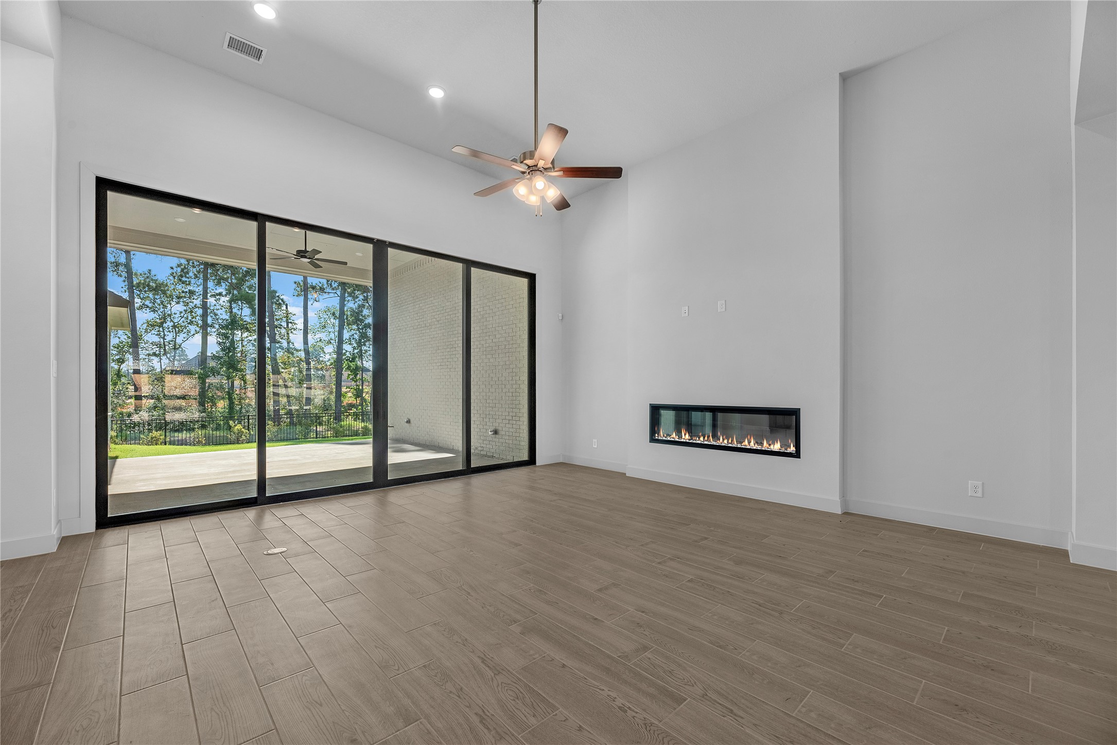 206 Starlight Wood Court Property Photo 8
