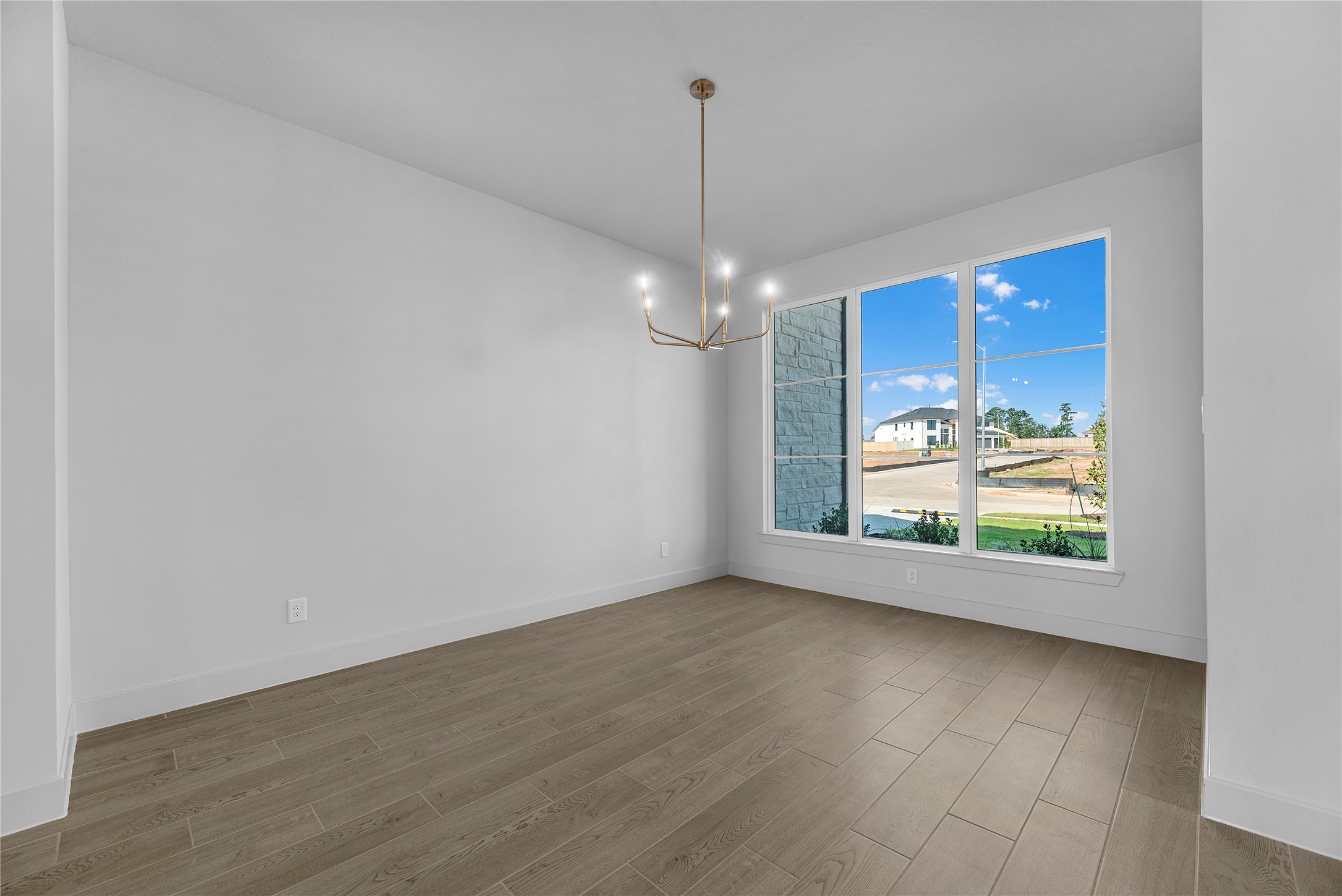 206 Starlight Wood Court Property Photo 9