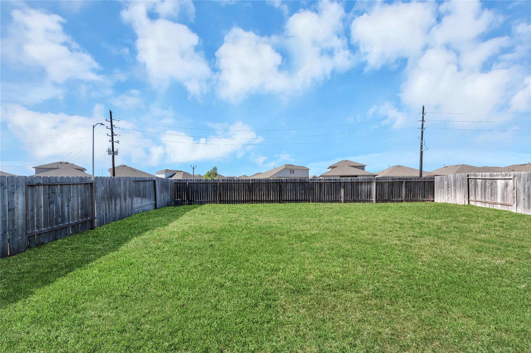 21334 Riverdew Drive Property Photo 38