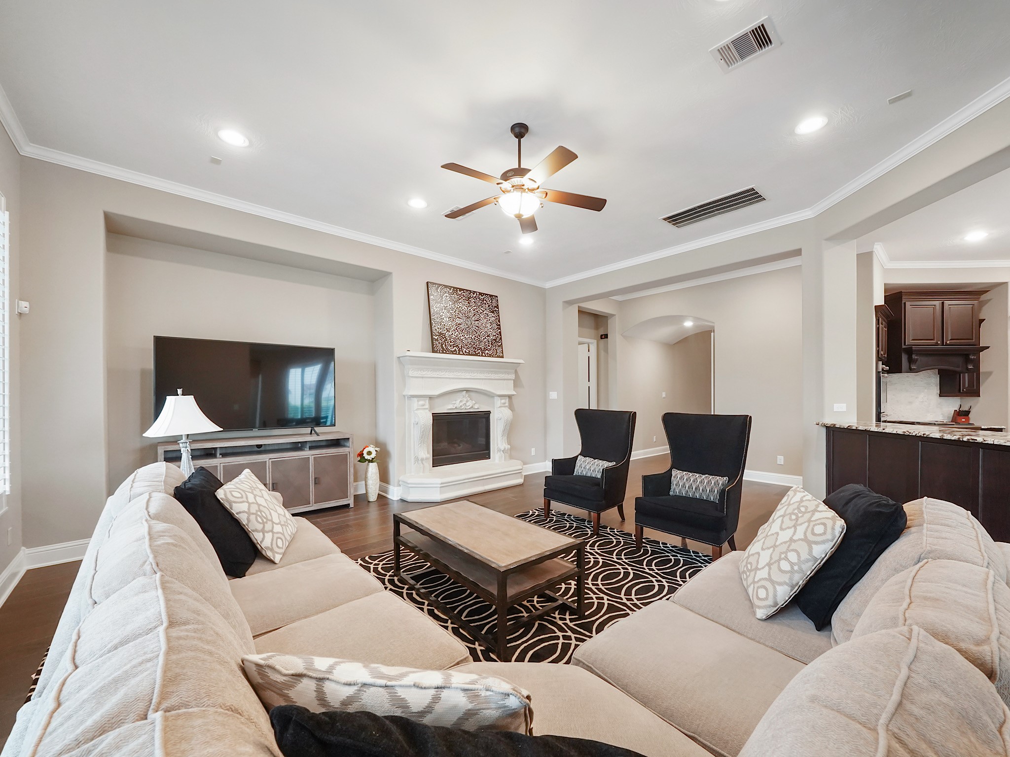 5506 Fleming Rock Lane Property Photo 7