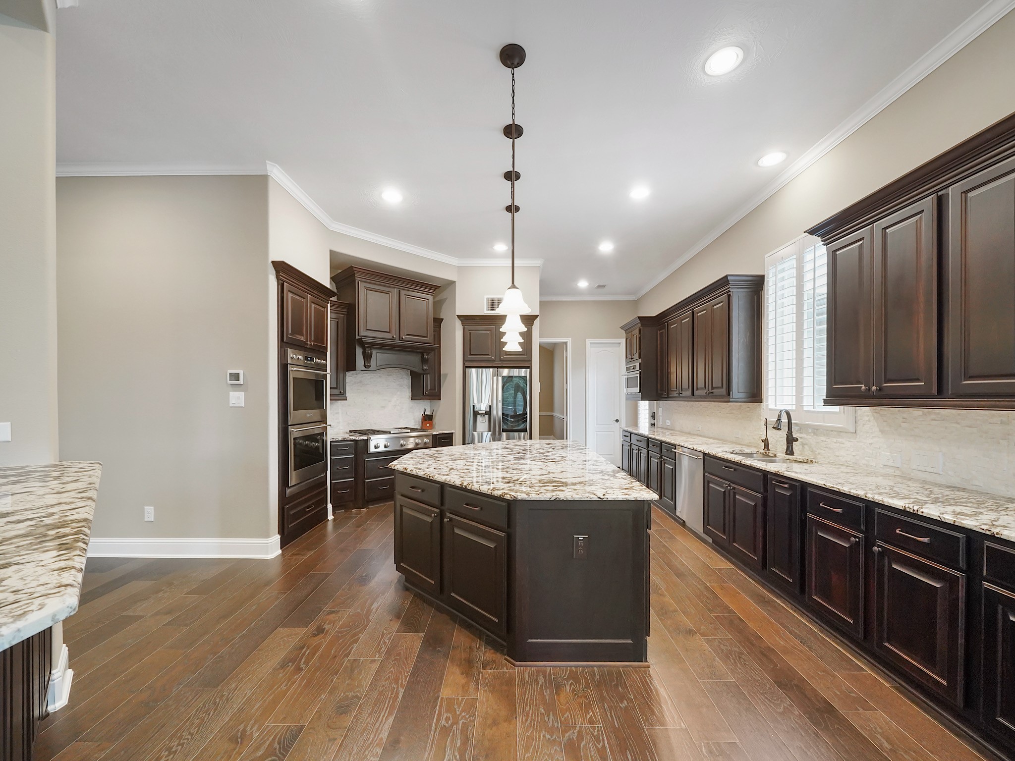 5506 Fleming Rock Lane Property Photo 8