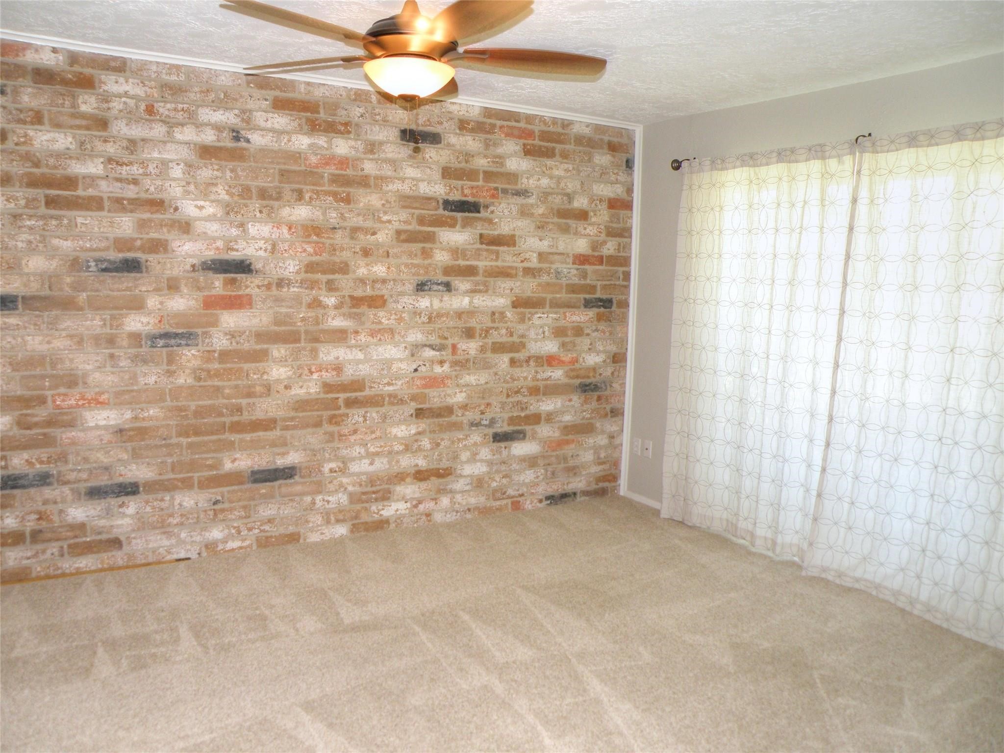 4046 Laura Leigh Drive Property Photo 3