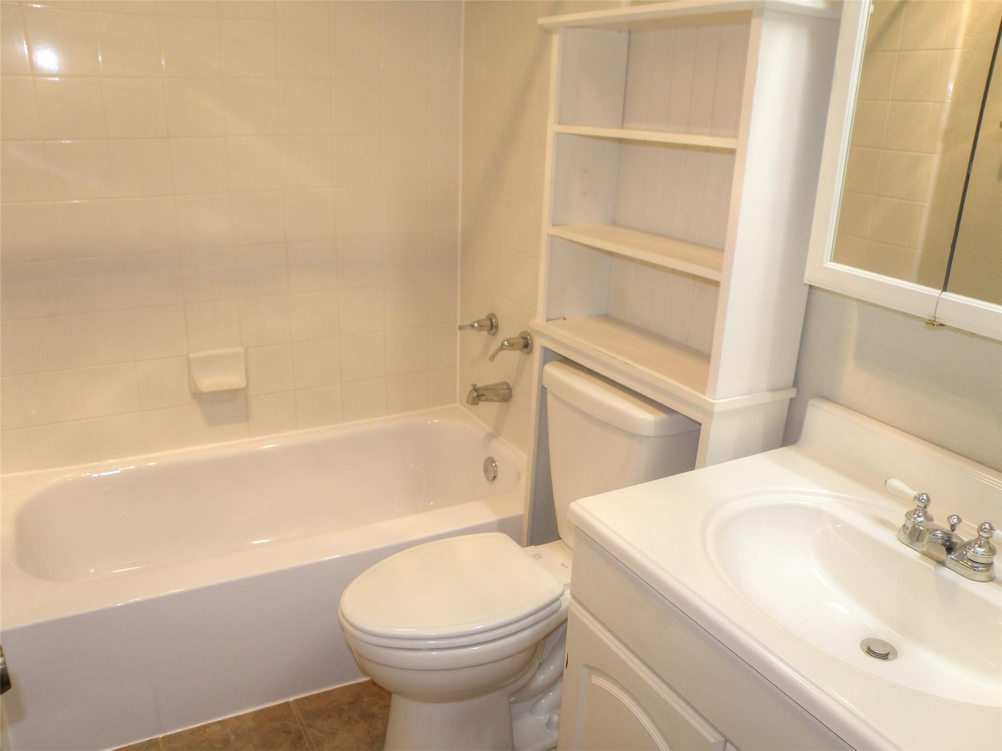 4046 Laura Leigh Drive Property Photo 13