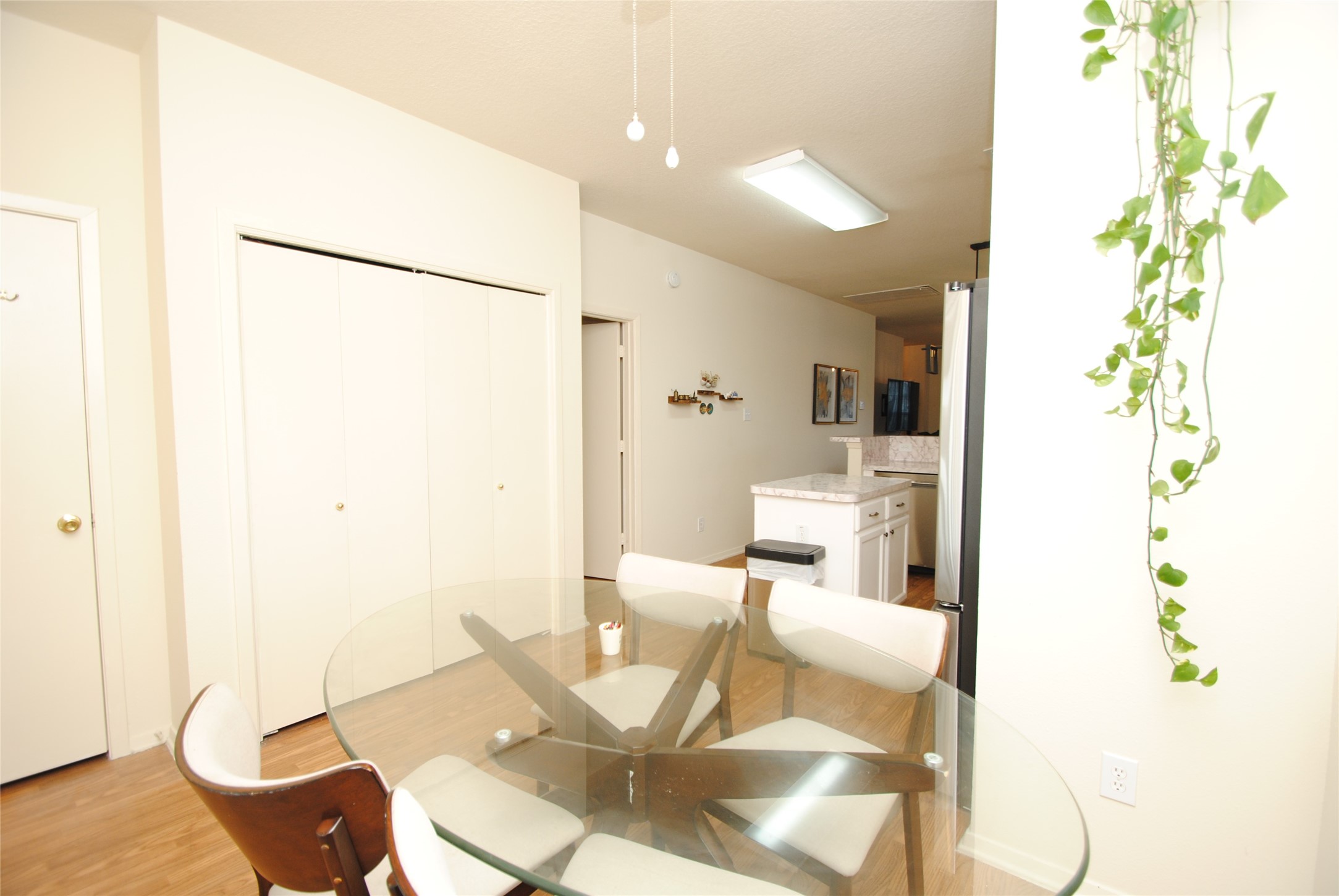 6363 Provident Green Drive Property Photo 11