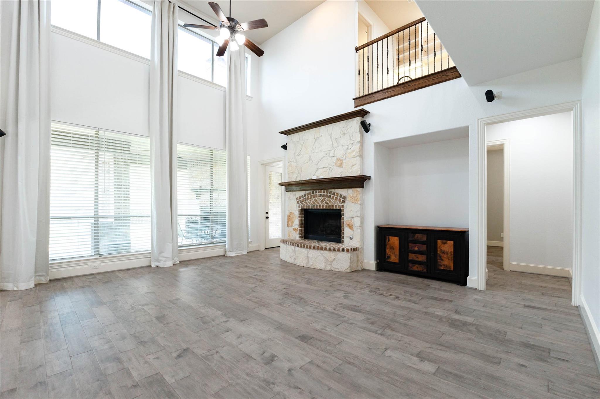 4710 Deermeadow Falls Lane Property Photo 13