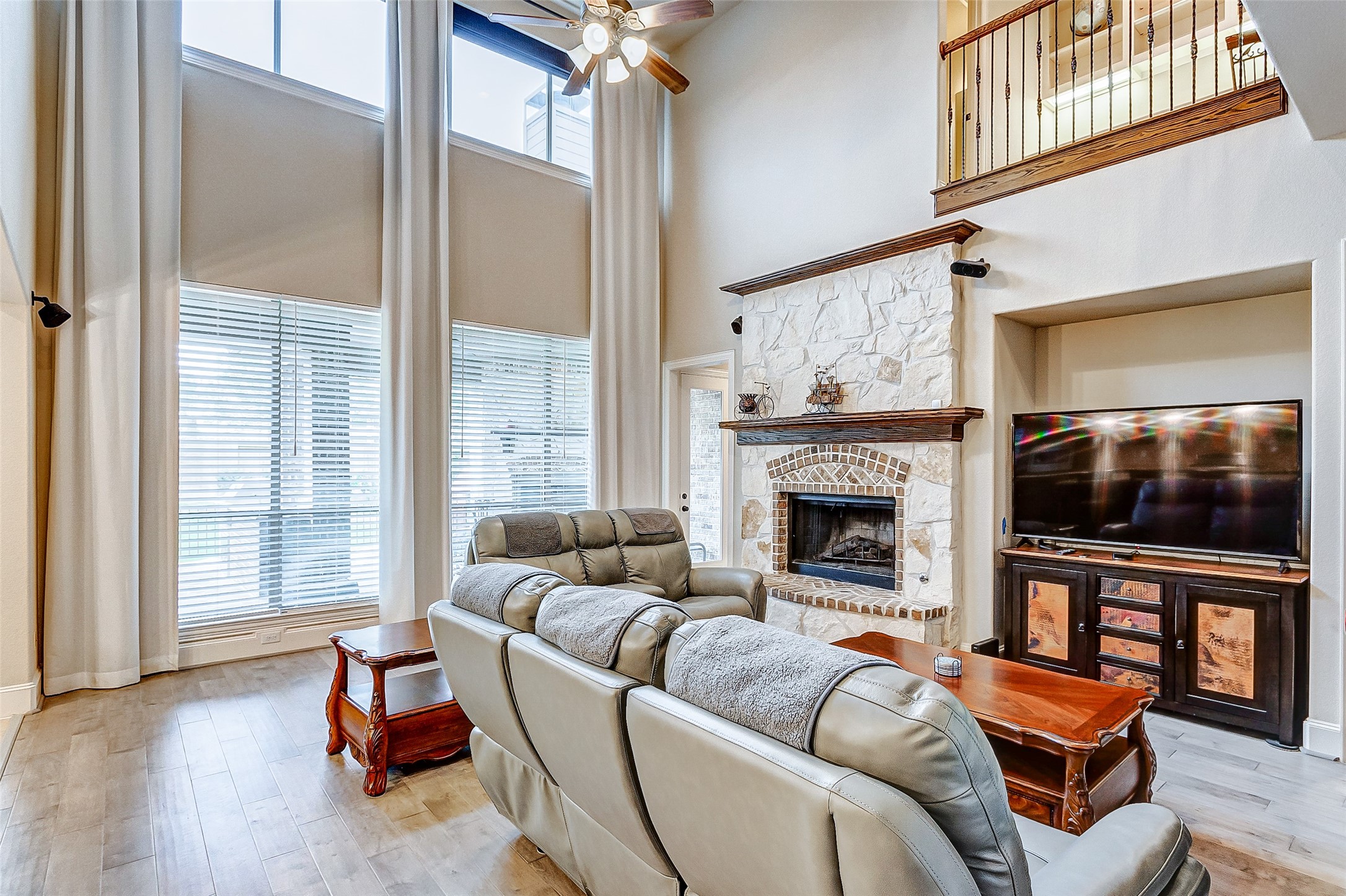4710 Deermeadow Falls Lane Property Photo 14
