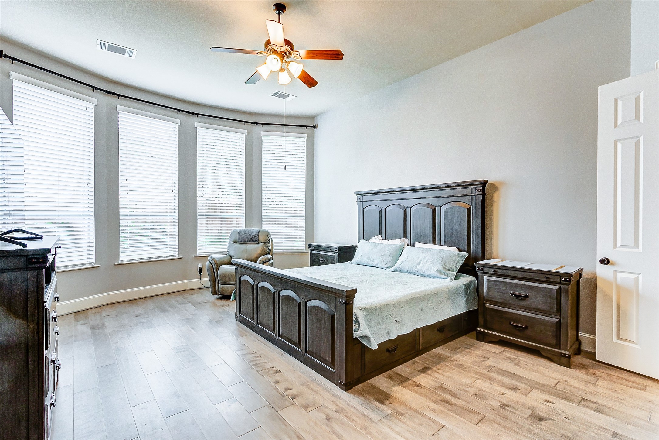 4710 Deermeadow Falls Lane Property Photo 18