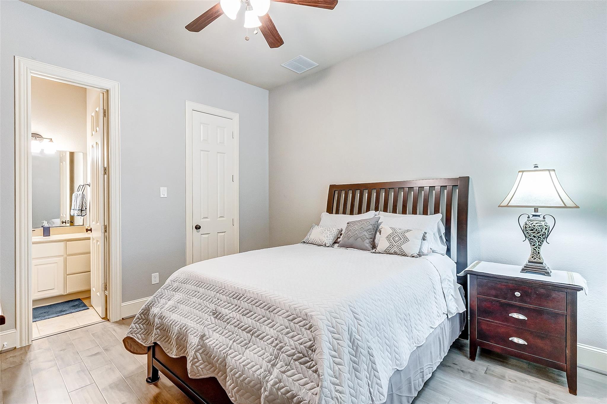 4710 Deermeadow Falls Lane Property Photo 19