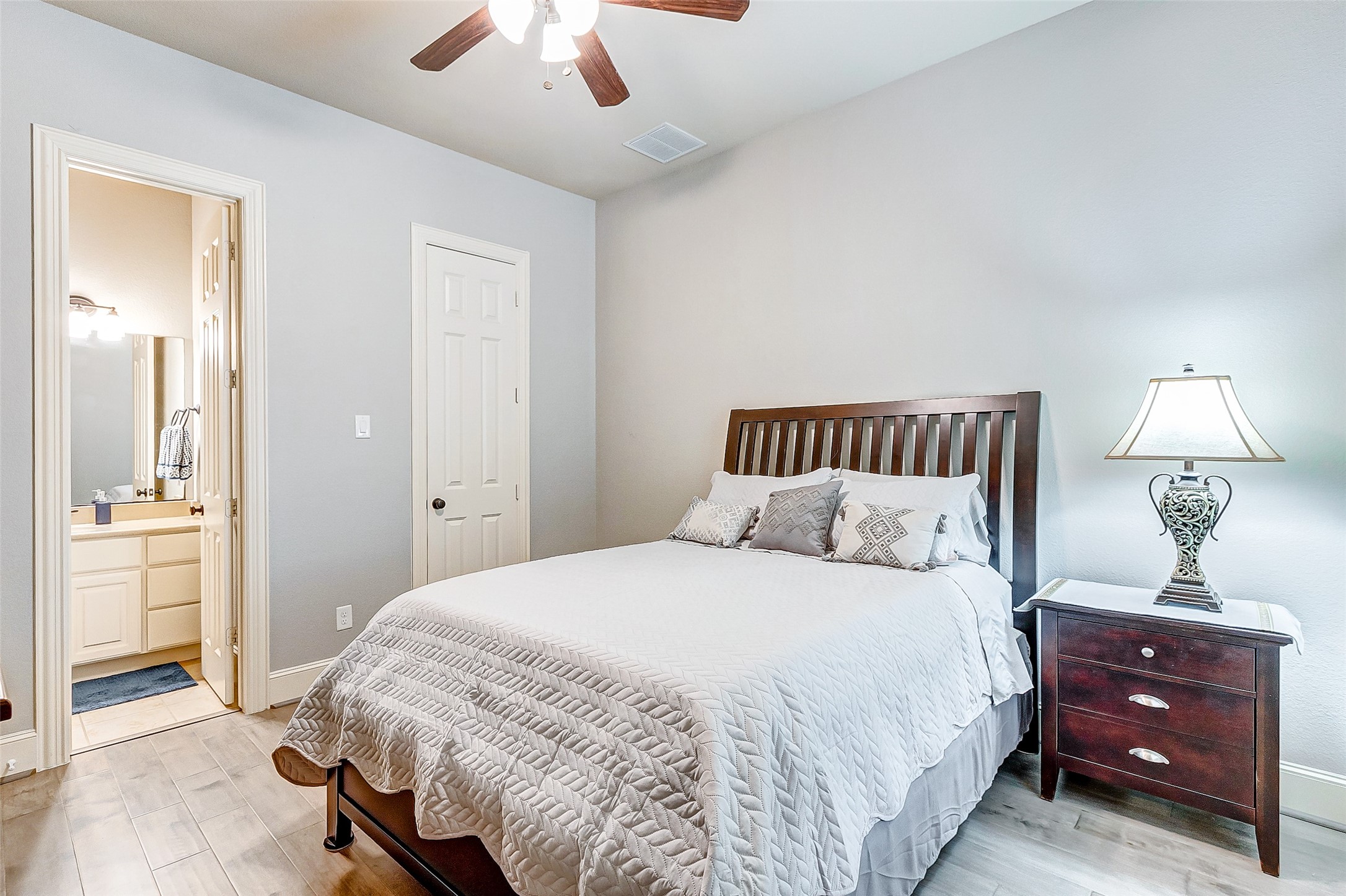 4710 Deermeadow Falls Lane Property Photo 25