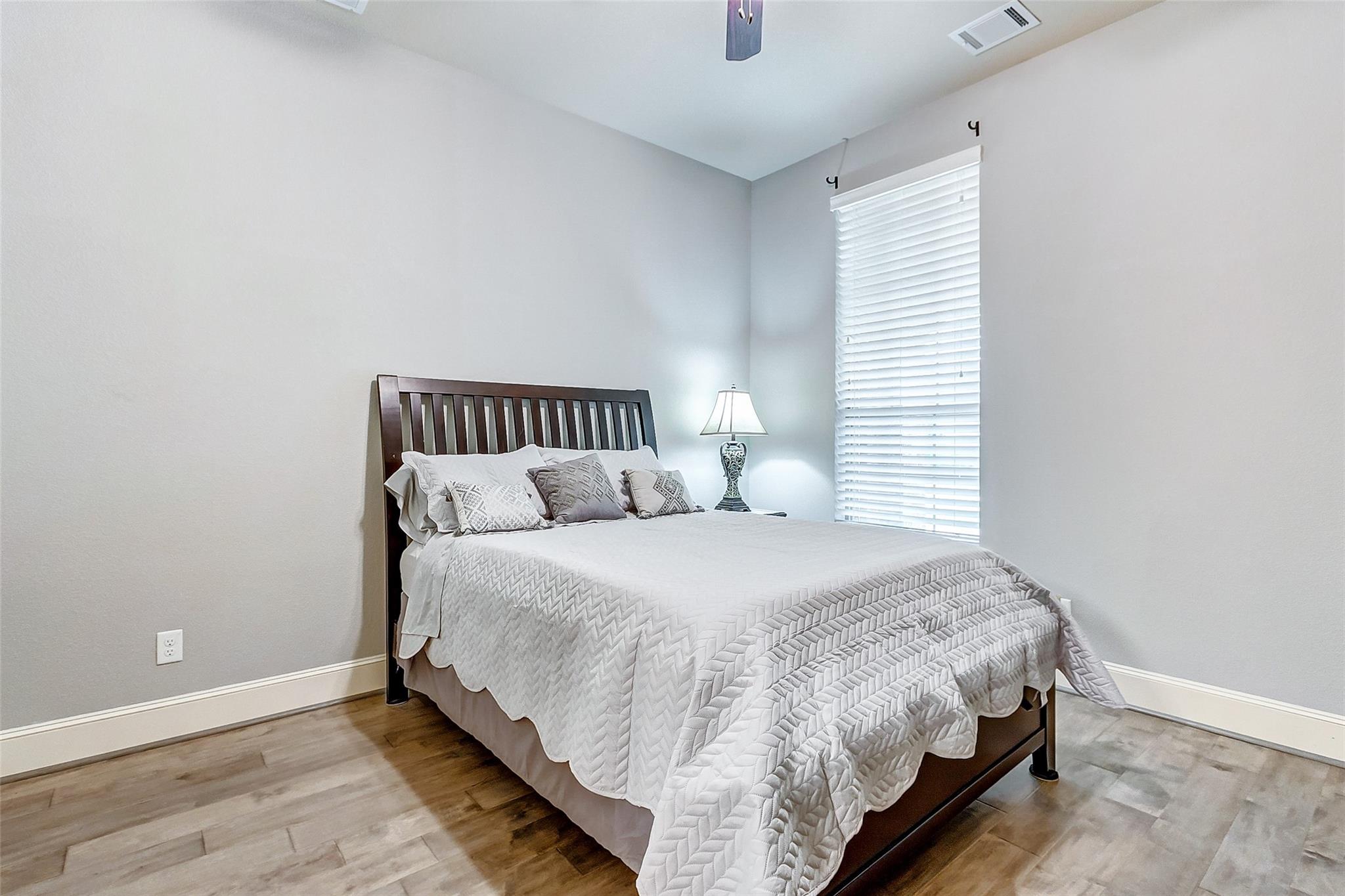 4710 Deermeadow Falls Lane Property Photo 33