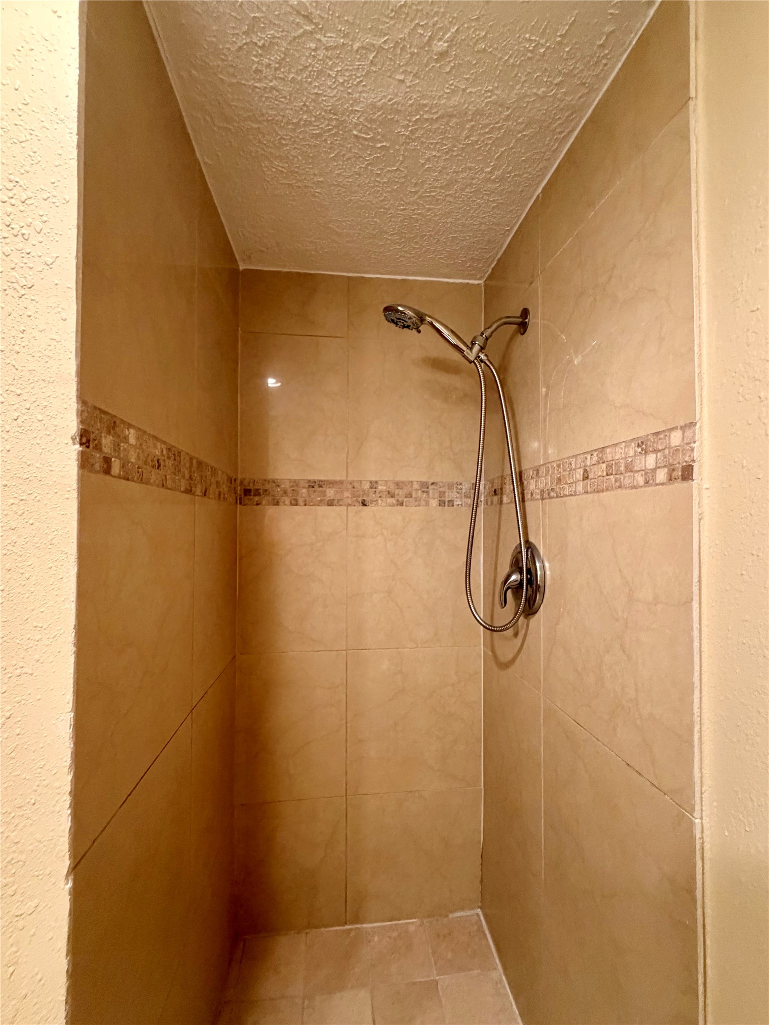 5800 Lumberdale Road 86 Property Photo 17