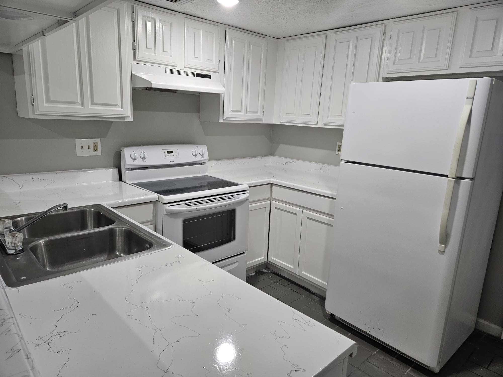 12235 Wild Pine Drive C Property Photo 7