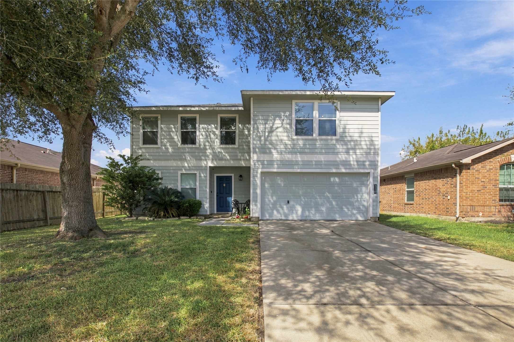 5110 Oakbriar Lane Property Photo 1