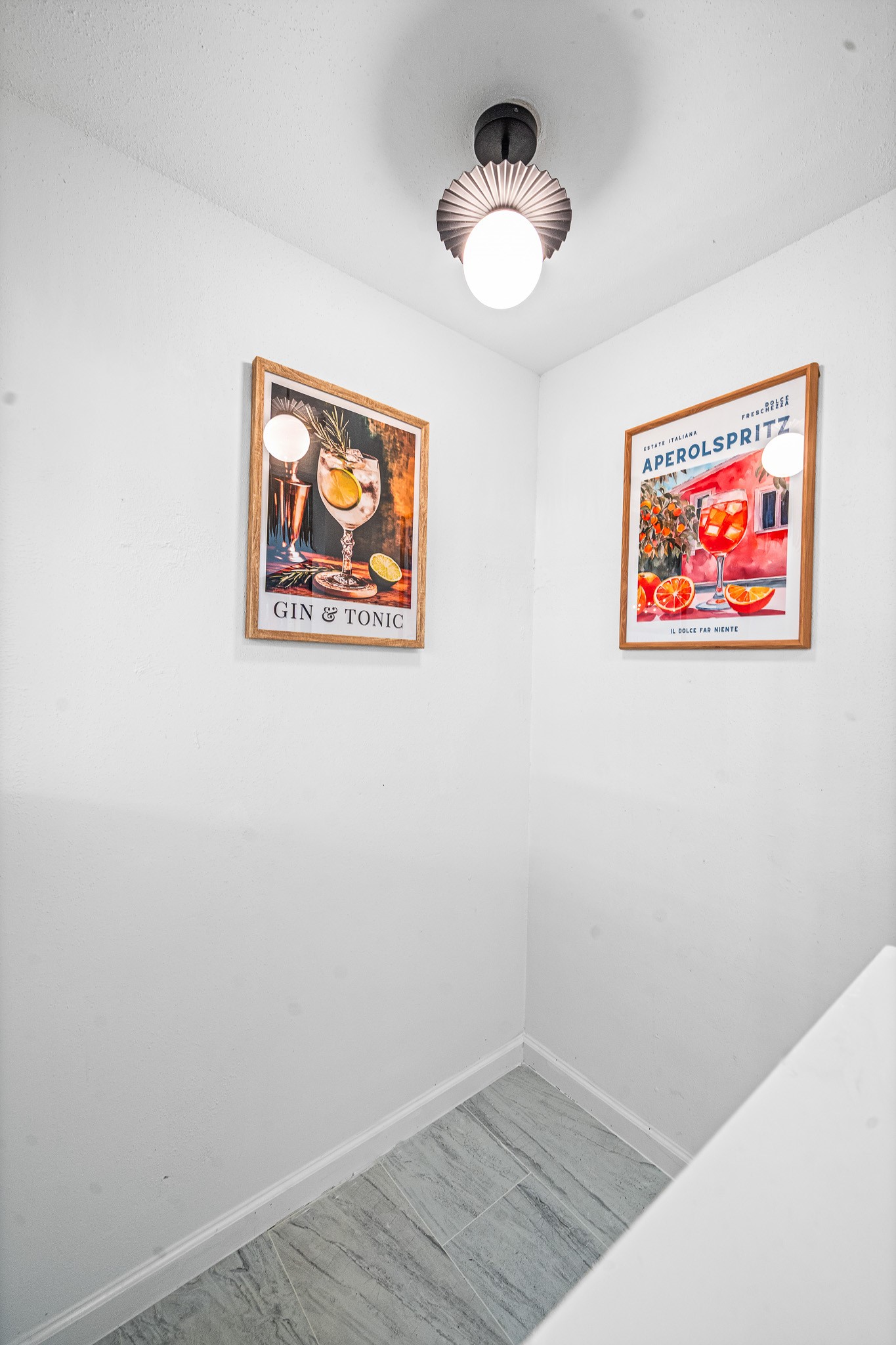12723 Club Lane Property Photo 6