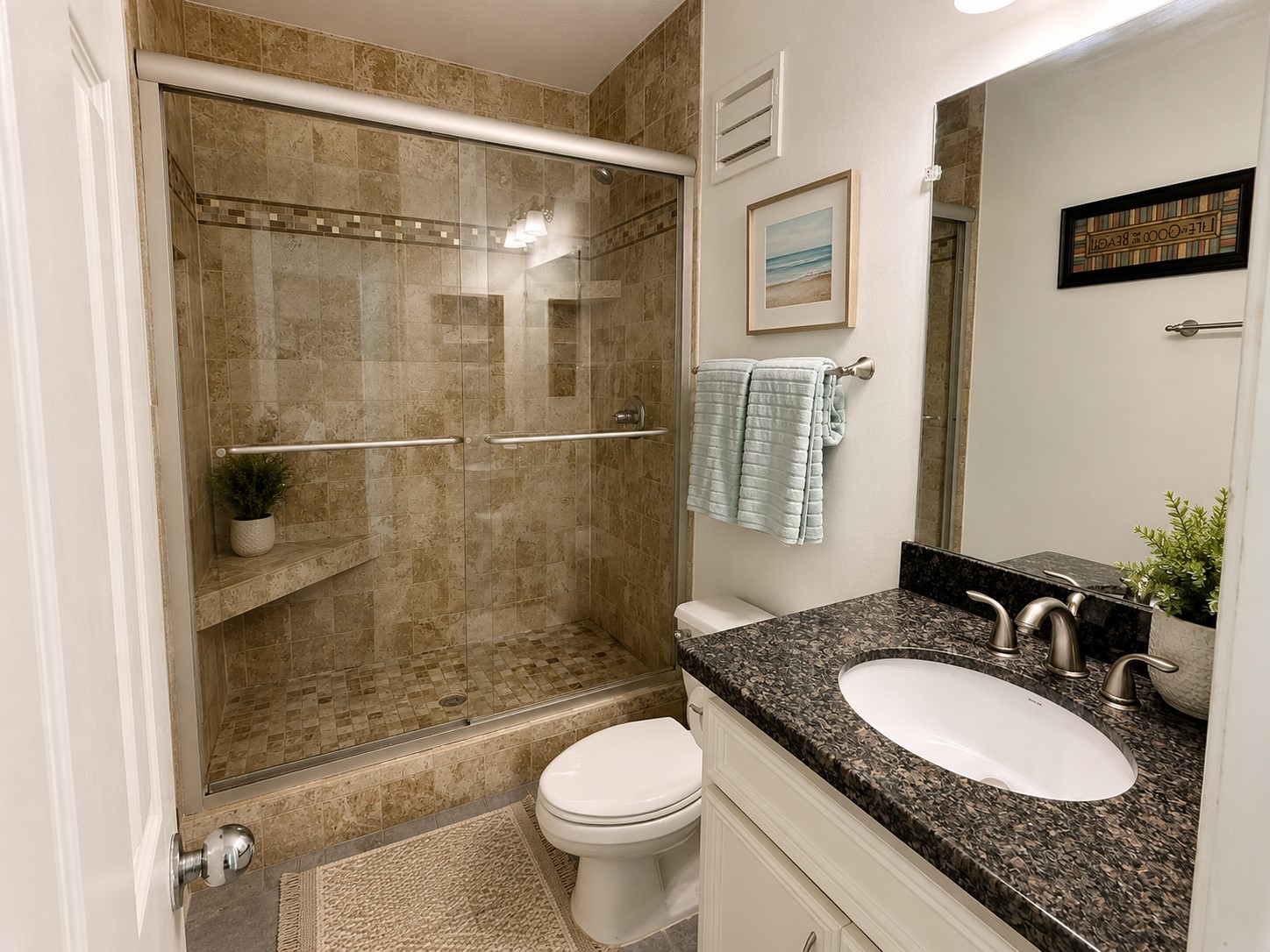 1401 E Beach Drive 112 Property Photo 6