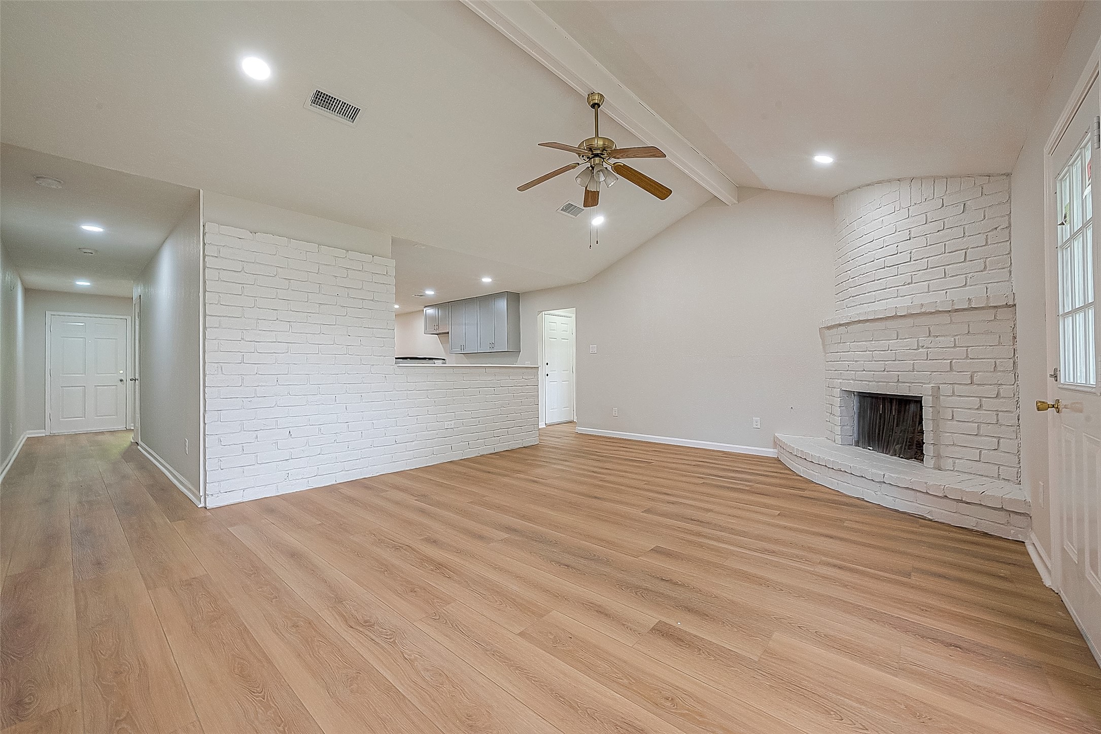 6919 Maczali Drive Property Photo 3