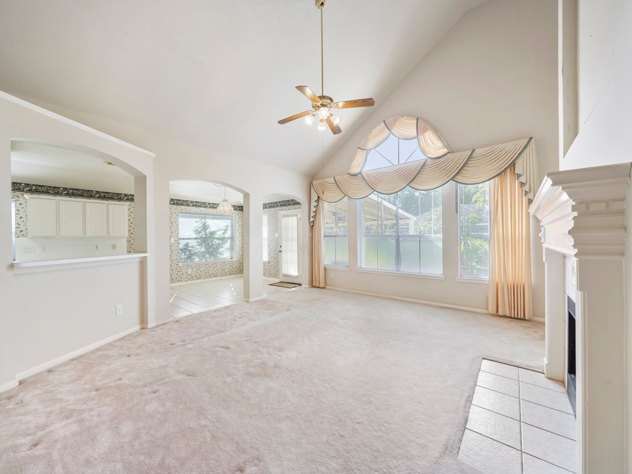 4307 Goldenrod Lane Property Photo 6