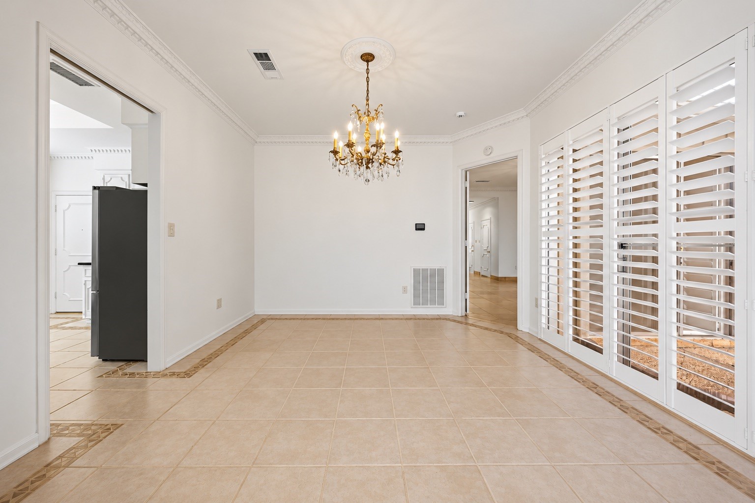 503 Bolton Place Property Photo 13