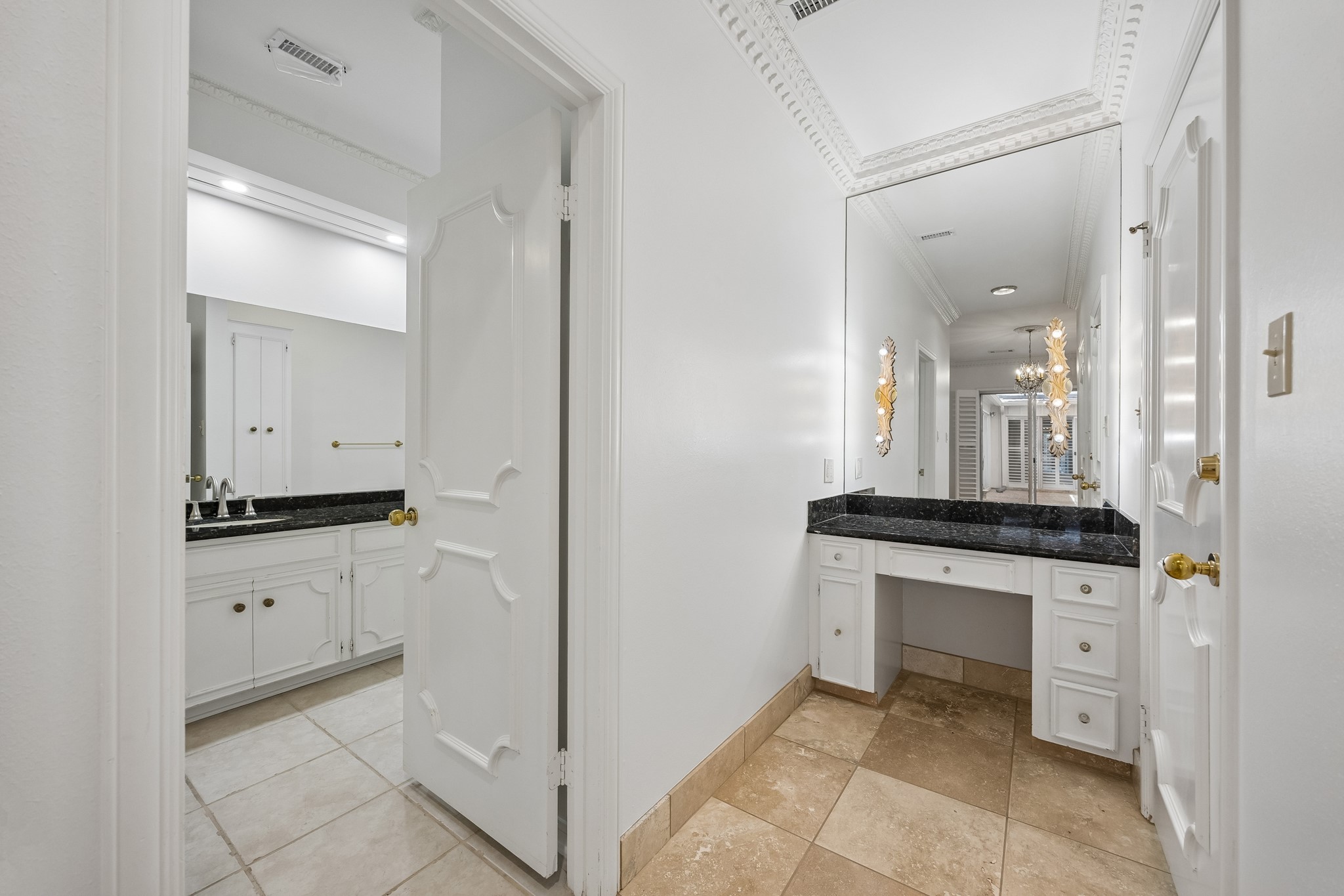 503 Bolton Place Property Photo 18