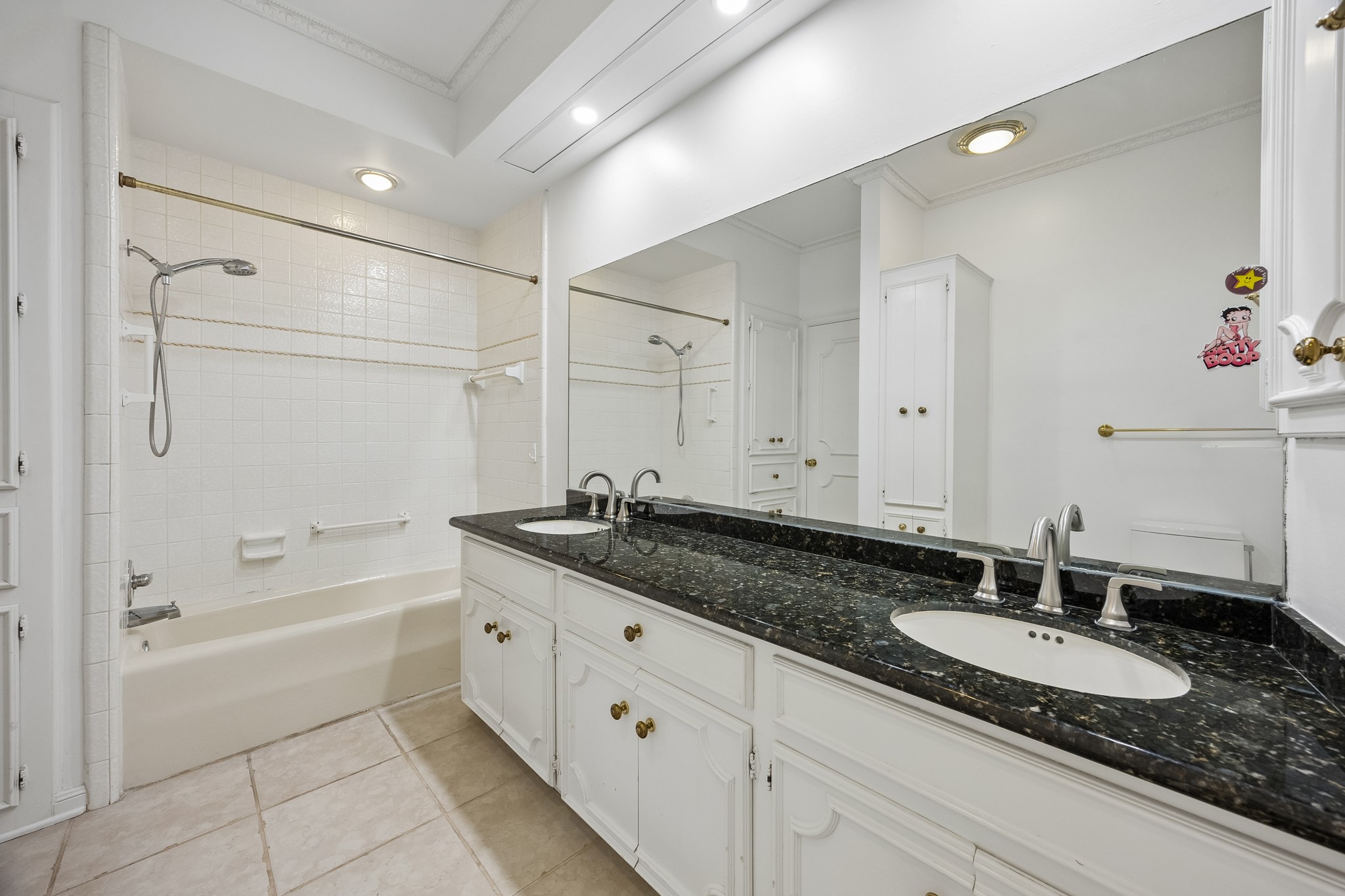 503 Bolton Place Property Photo 19