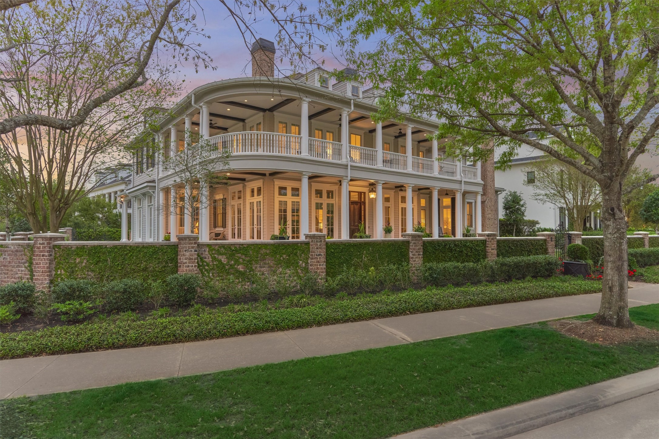 22 E Shore Drive Property Photo