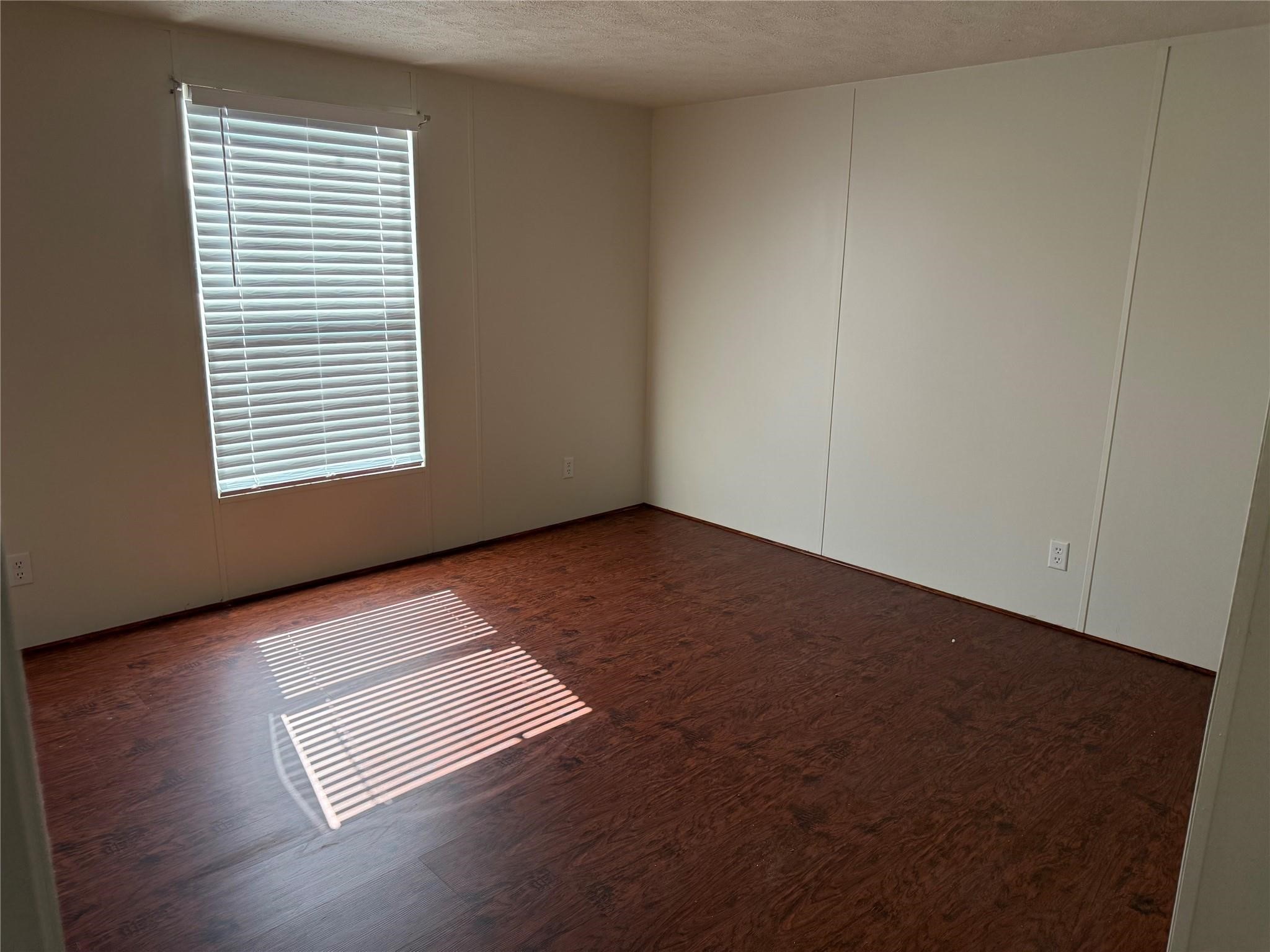 4429 16th Street Property Photo 2