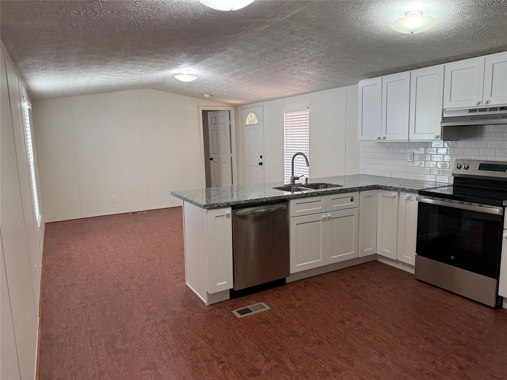 4429 16th Street Property Photo 7