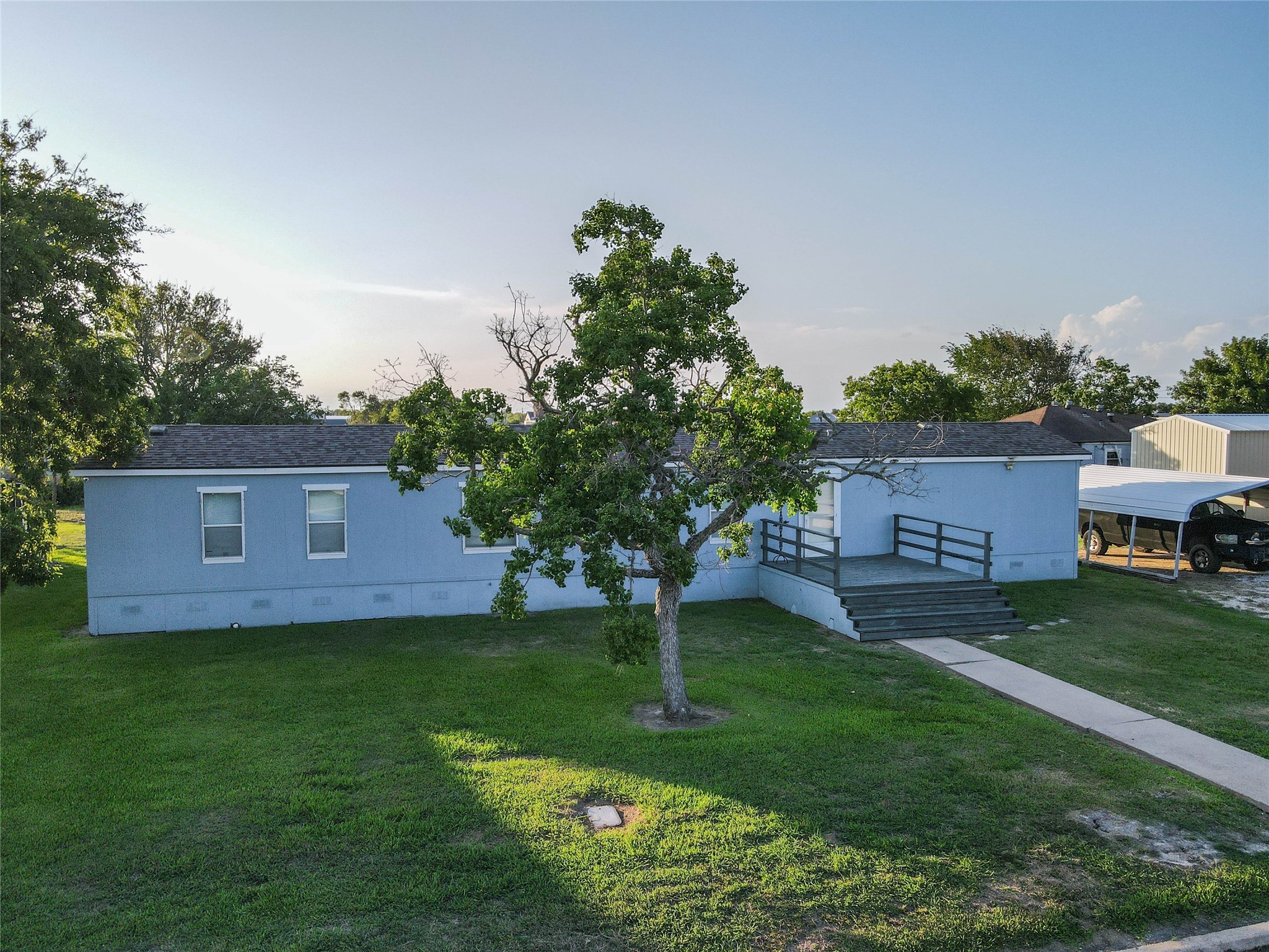 958 Wightman Street Property Photo 1