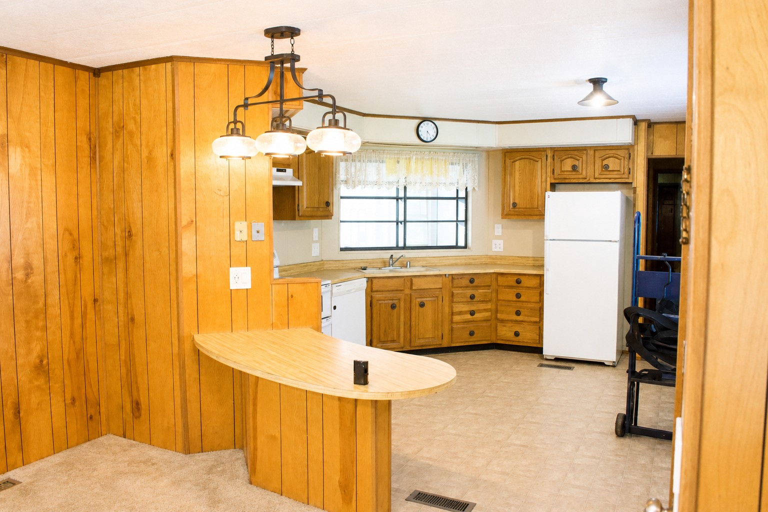 9910 State Highway 156 Property Photo 7