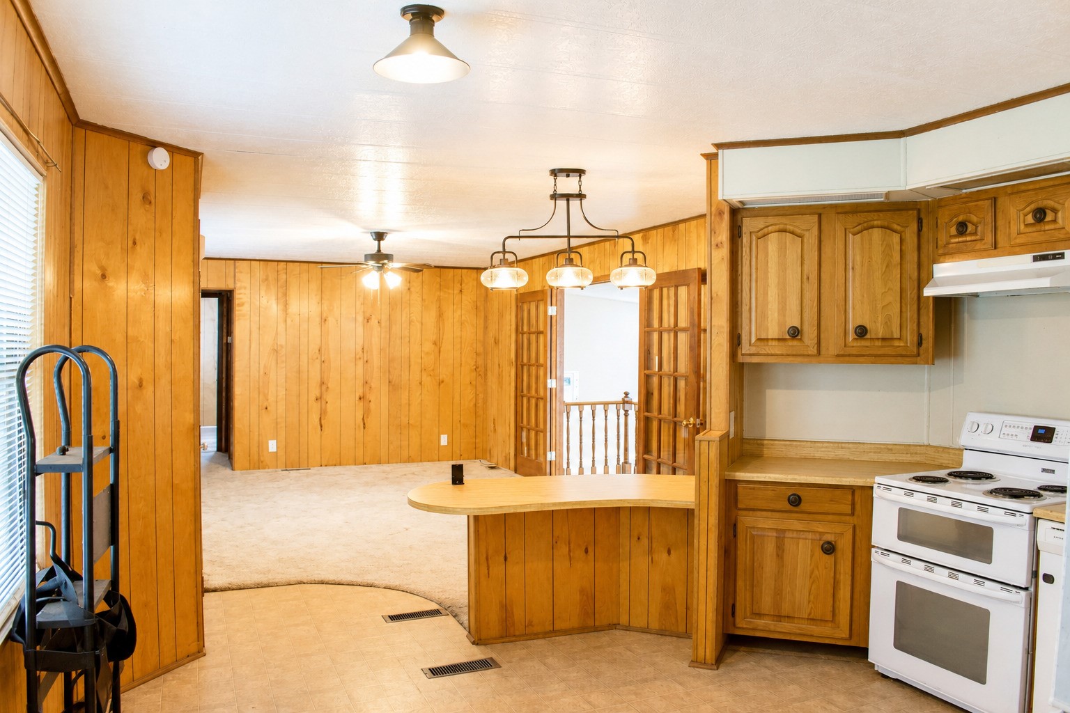 9910 State Highway 156 Property Photo 8
