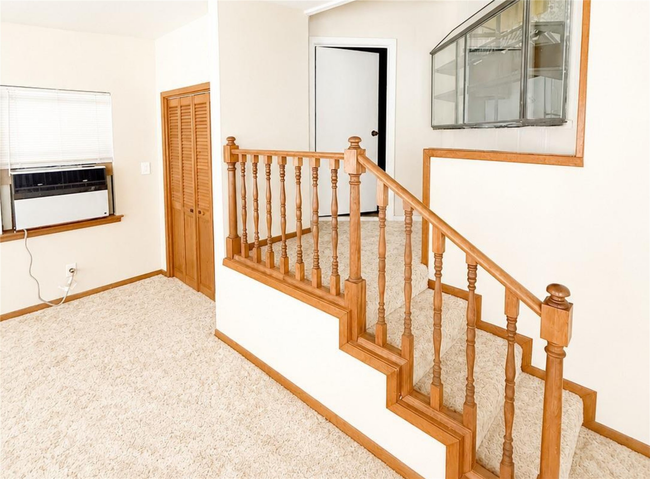 9910 State Highway 156 Property Photo 12