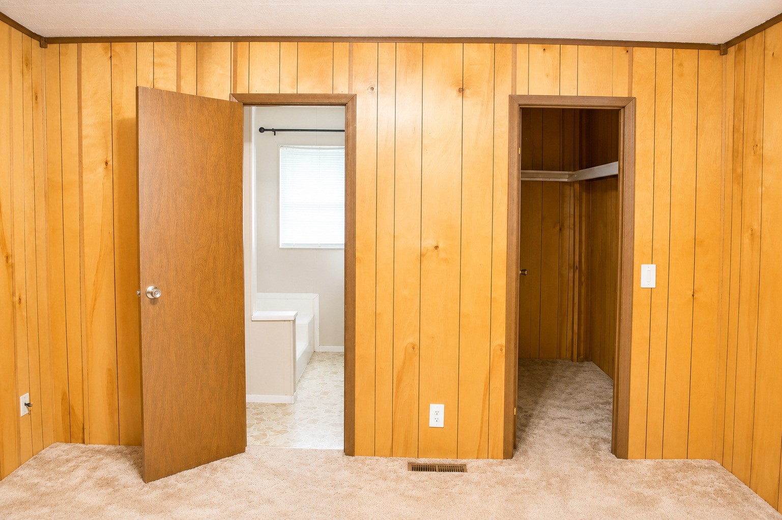 9910 State Highway 156 Property Photo 23