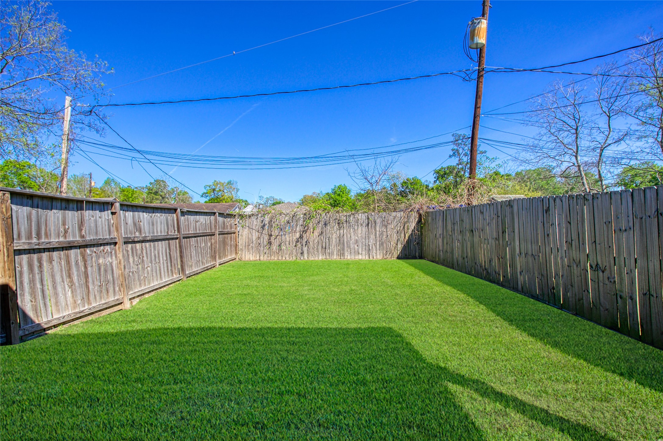 9306 Bean Street A Property Photo 4