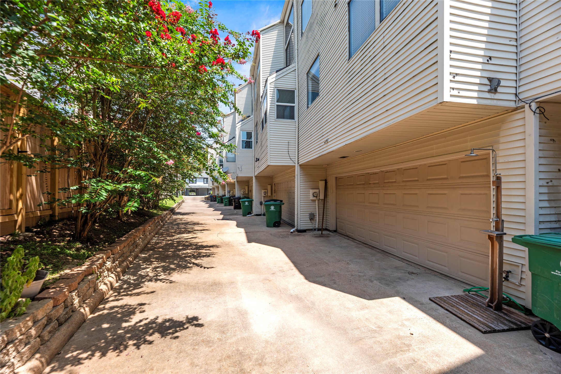 6311 Westcott Street Property Photo 25