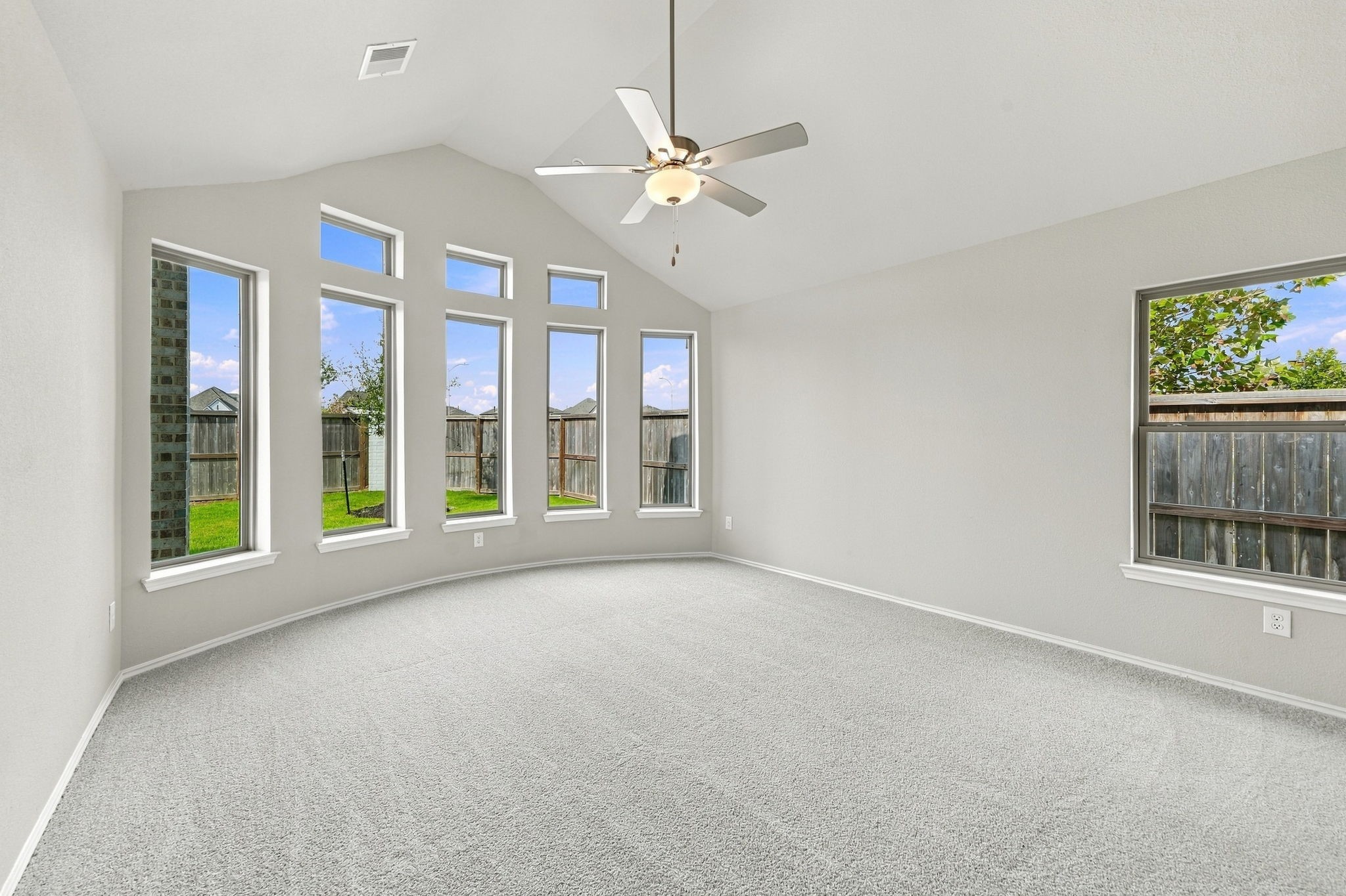18735 Citrange Bend Way Property Photo 18