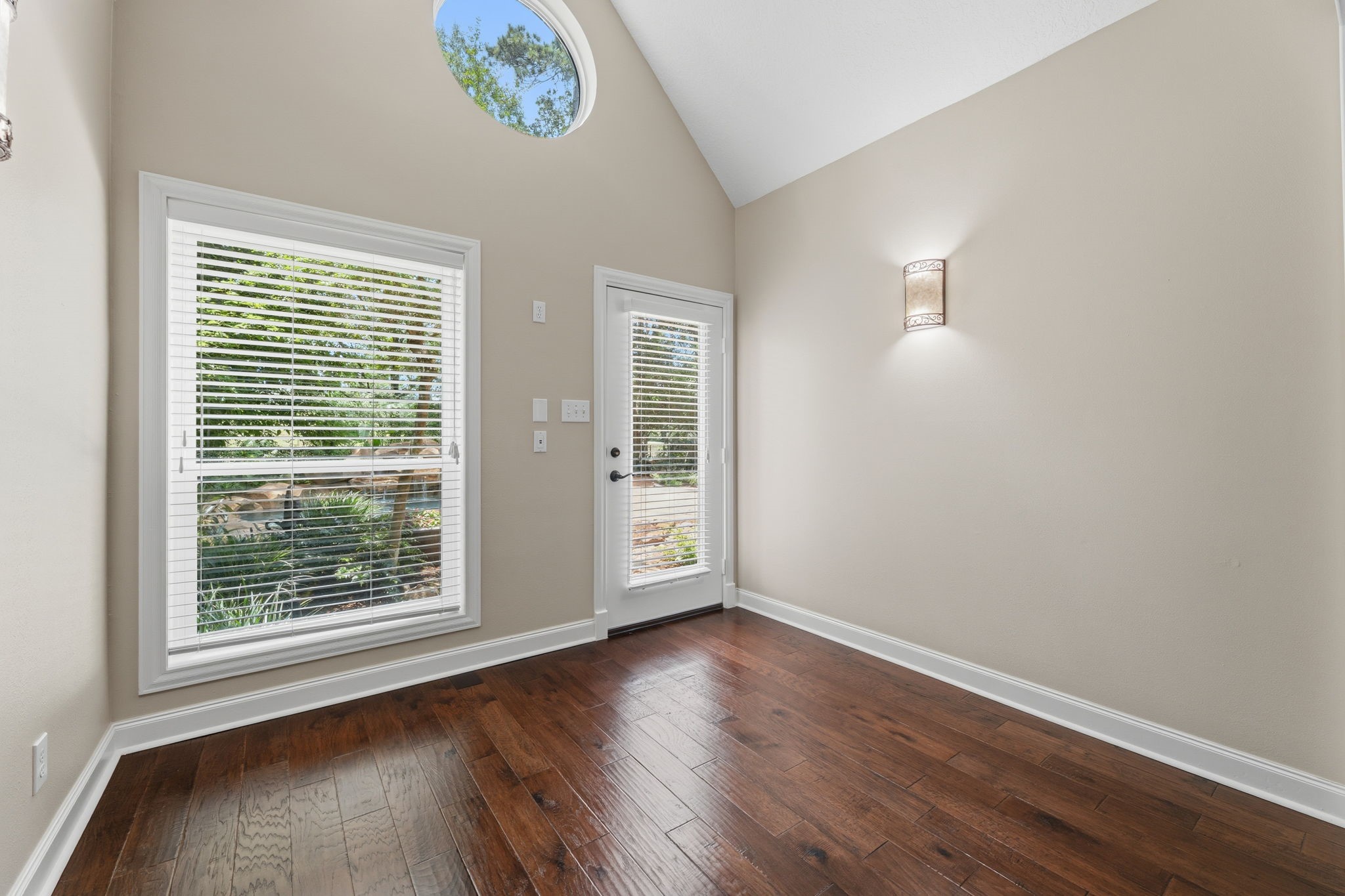 17 Buttonbush Court Property Photo 20
