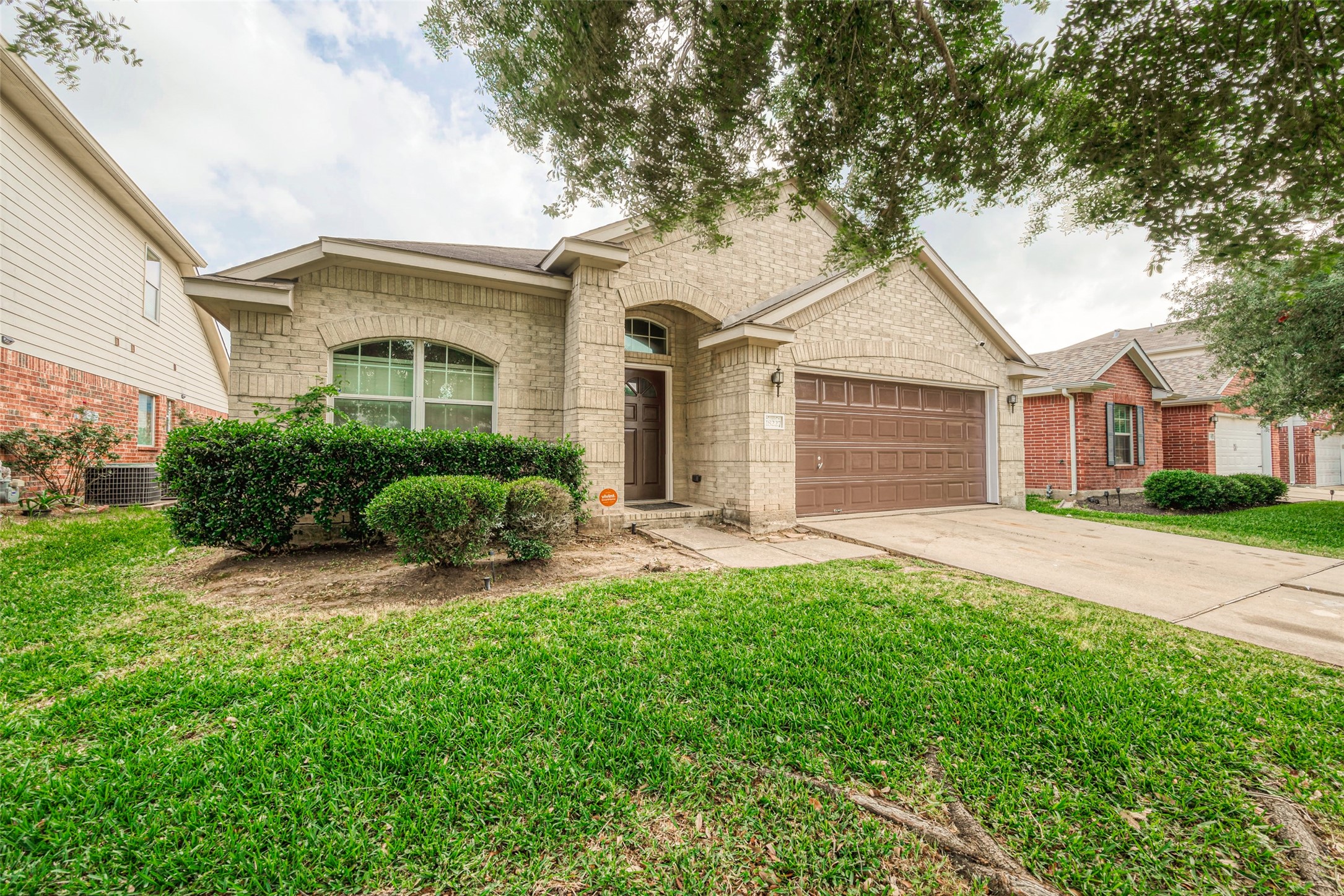 18227 Brightwood Park Ln Lane Property Photo 4