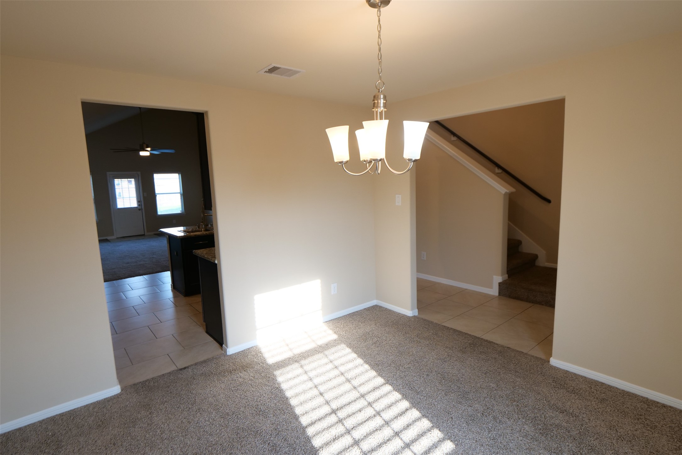 3022 Village Creek Drive Property Photo 4